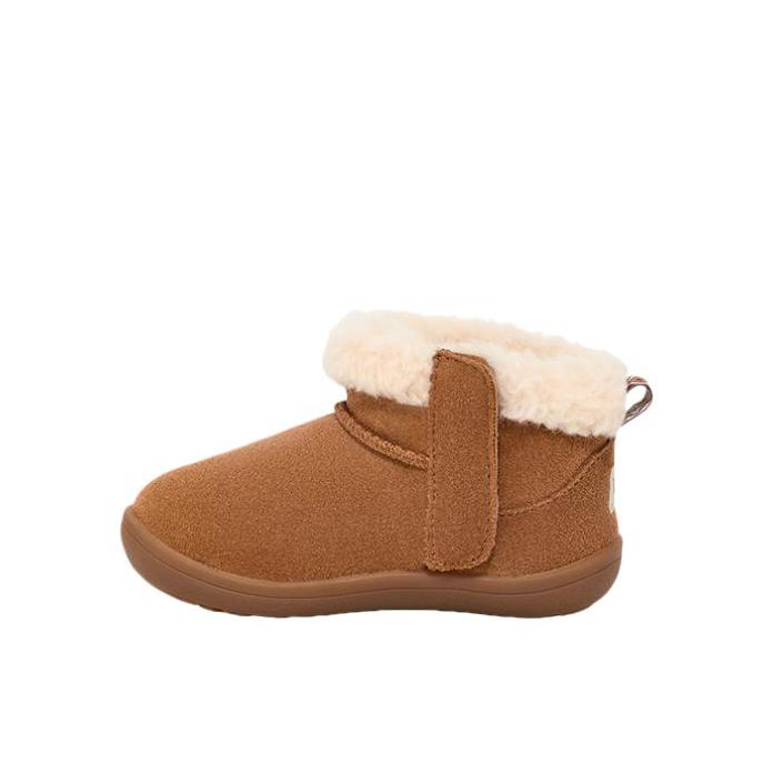 推荐商品：UGG 加绒 保暖 圆头 休闲 防踢 雪地靴 1157631T 小童/栗色