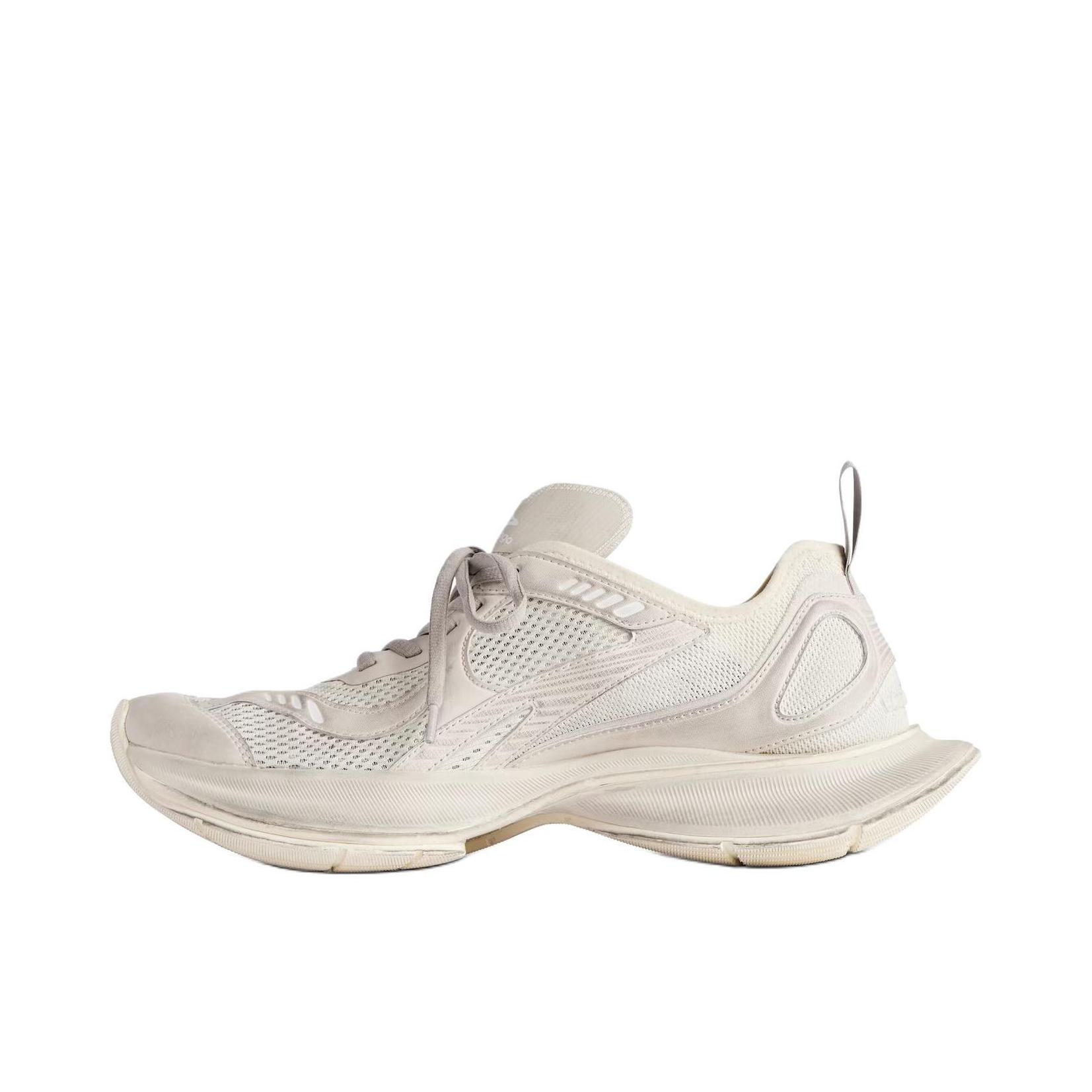 推荐商品：Balenciaga/巴黎世家 Circuit 运动休闲鞋 印花圆头减震网面透气低帮厚底 男款/米色 