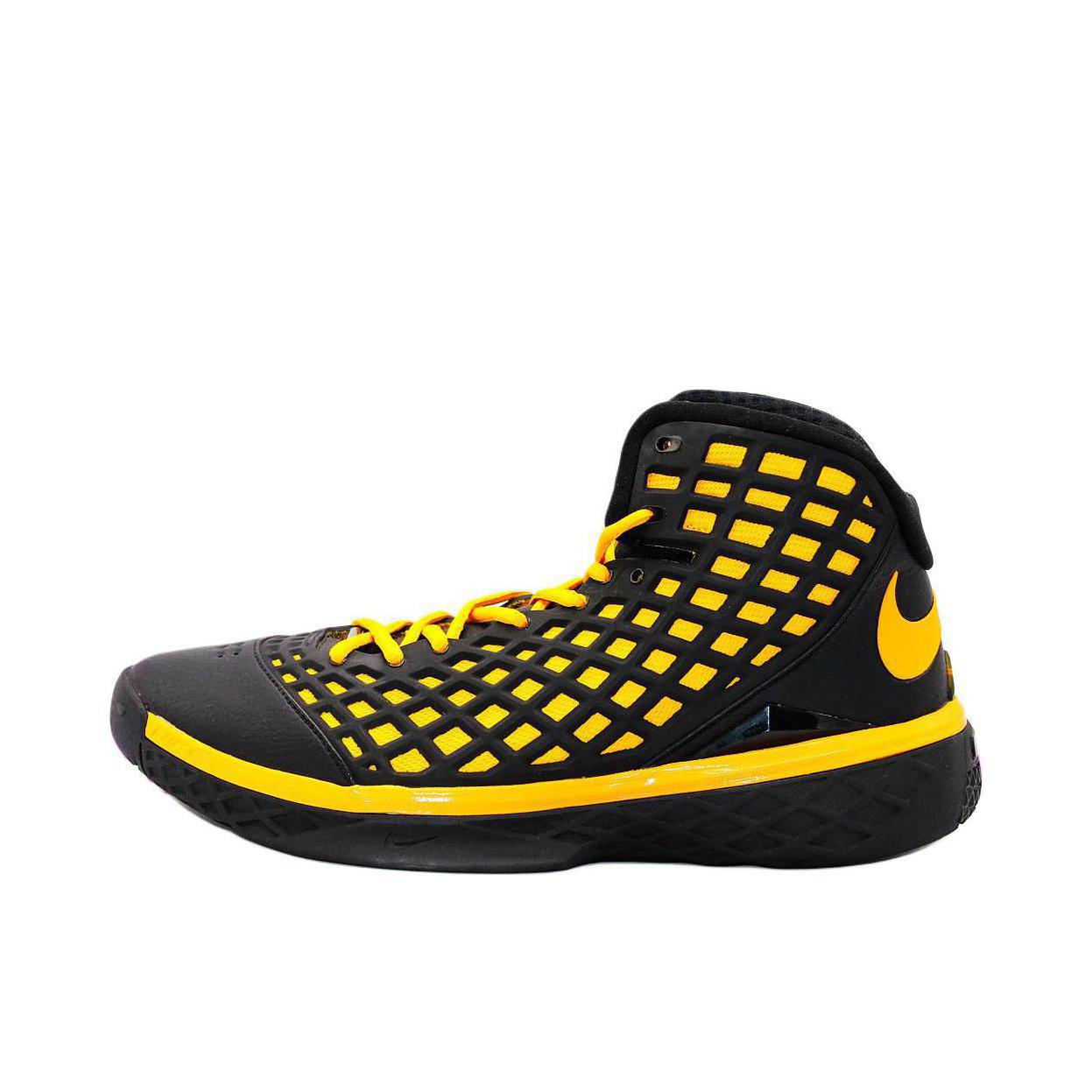推荐商品：Nike Zoom Kobe 3 科比3 篮球鞋 复古防滑耐磨包裹性网布减震舒适百搭 Asia 亚洲限定