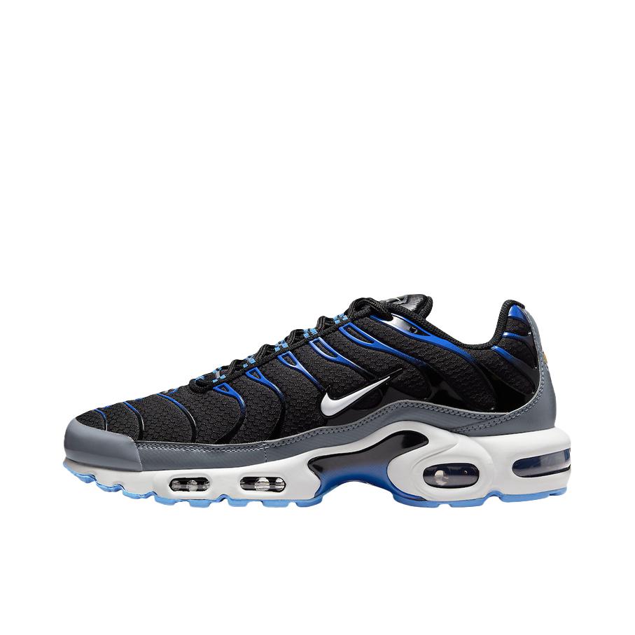 推荐商品：Nike Air Max Plus 跑鞋 休闲舒适轻便网布透气防滑耐磨气垫缓震包裹性贴合圆头 黑色/深蓝色