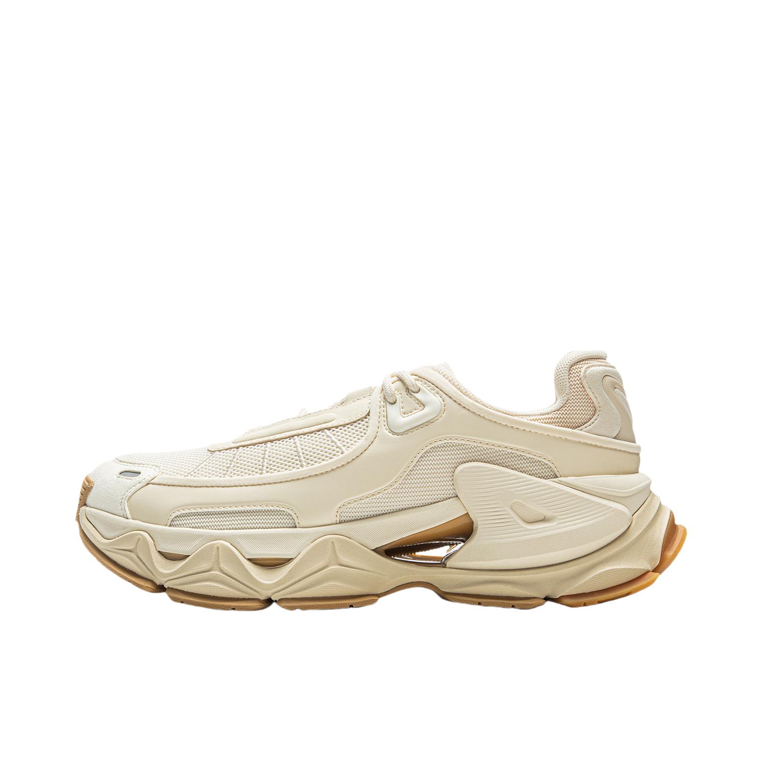 推荐商品：李宁 越岭 柔软 防滑耐磨 舒适低帮 潮流 运动休闲鞋 越岭MEDM联名/米色/白色