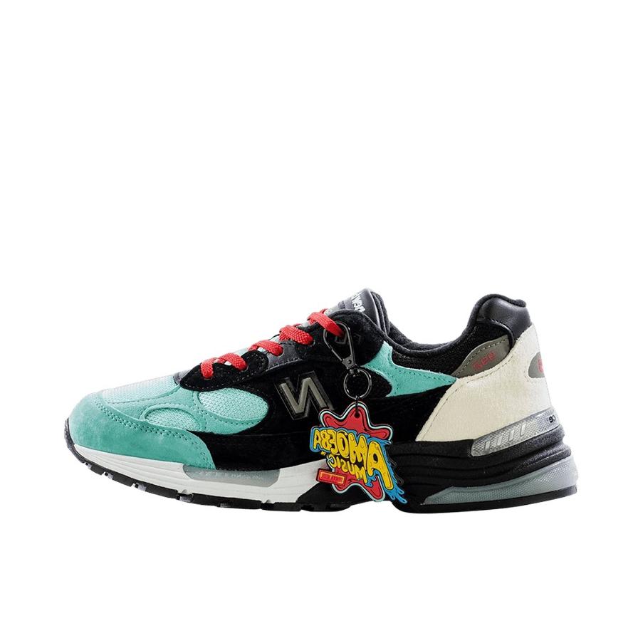 推荐商品：New Balance 992 跑鞋 减震防滑耐磨舒适透气网布织物人造革复古合成革圆头 Amoeba Music x Nice Kicks联名/黑色/亮蓝色
