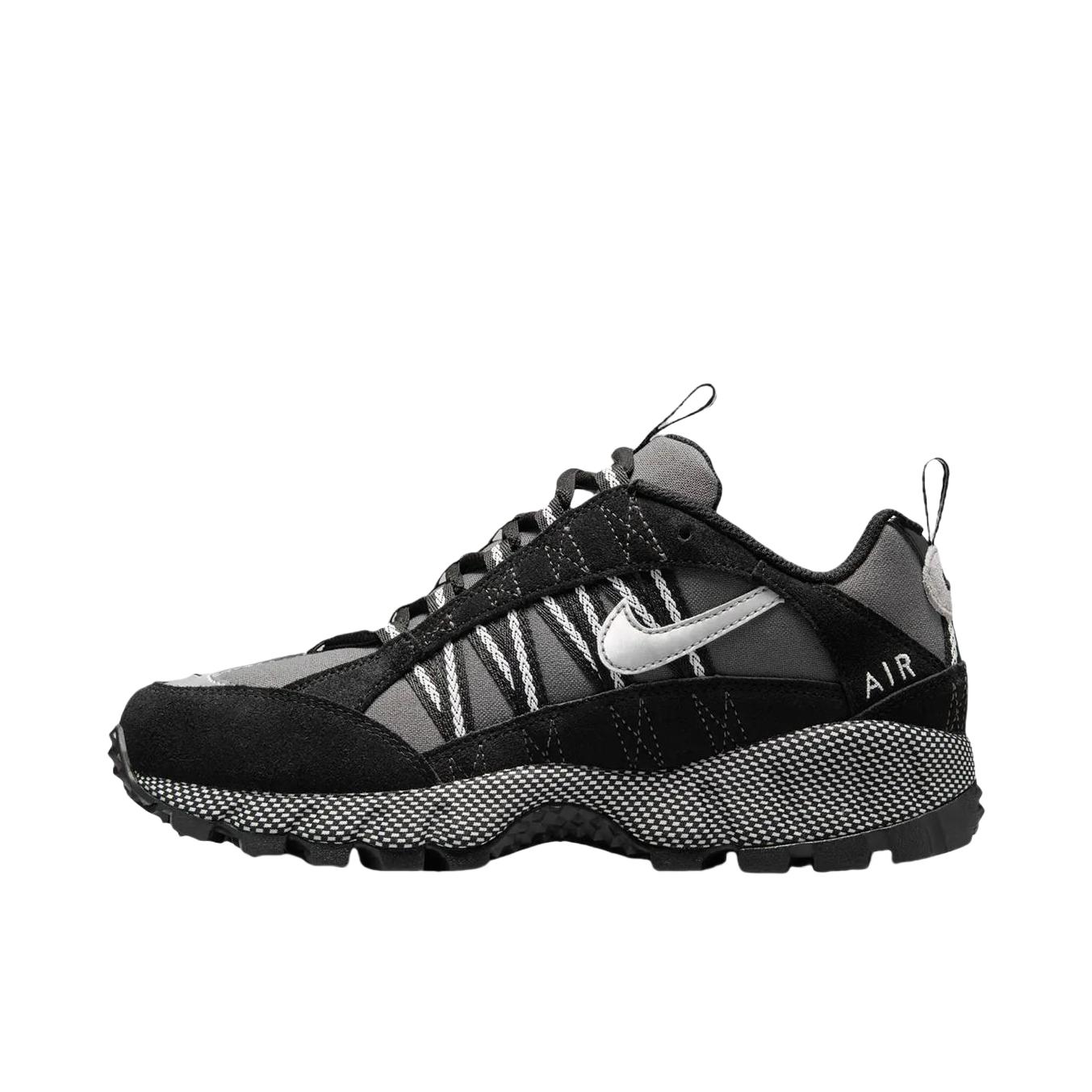 推荐商品：Nike Air Humara 跑鞋 防滑耐磨舒适透气缓震户外运动圆头 女款/黑色/白色