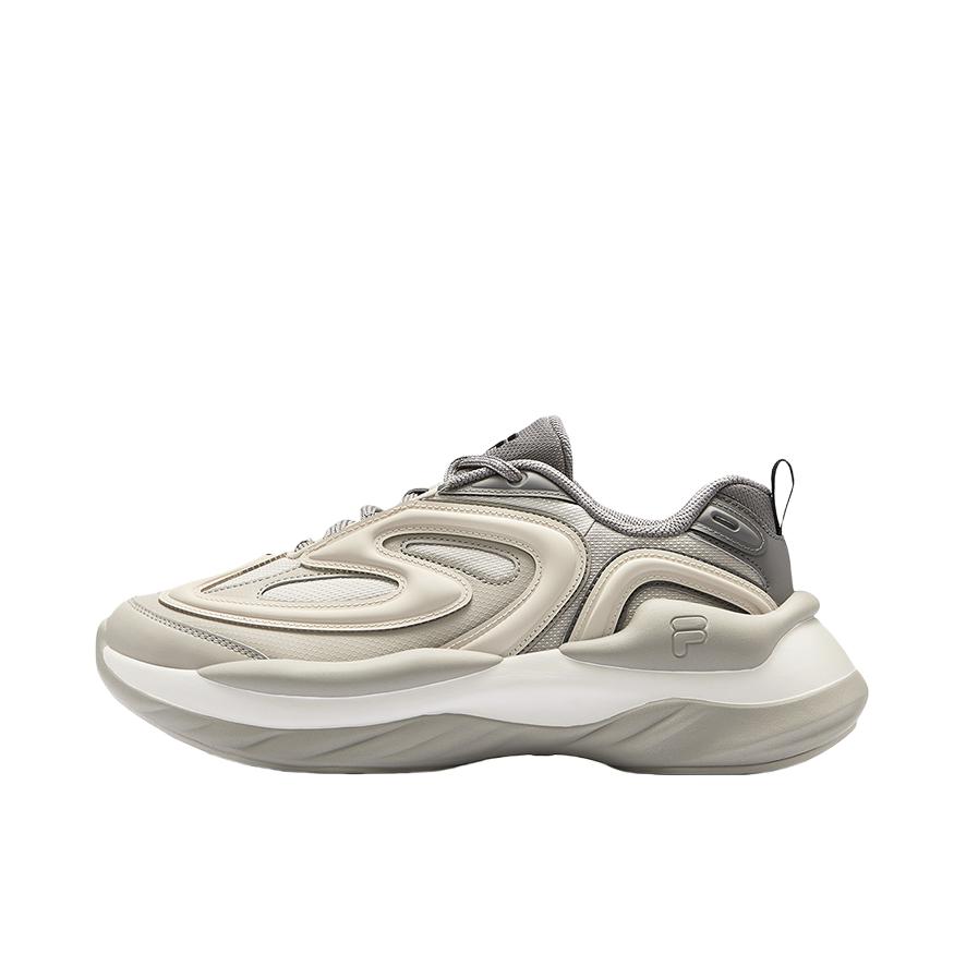 推荐商品：FILA/斐乐 Buzzard 陨石 防滑耐磨 厚底增高 网布 织物 合成革 支撑 防水 老爹鞋 银线/杏仁奶白