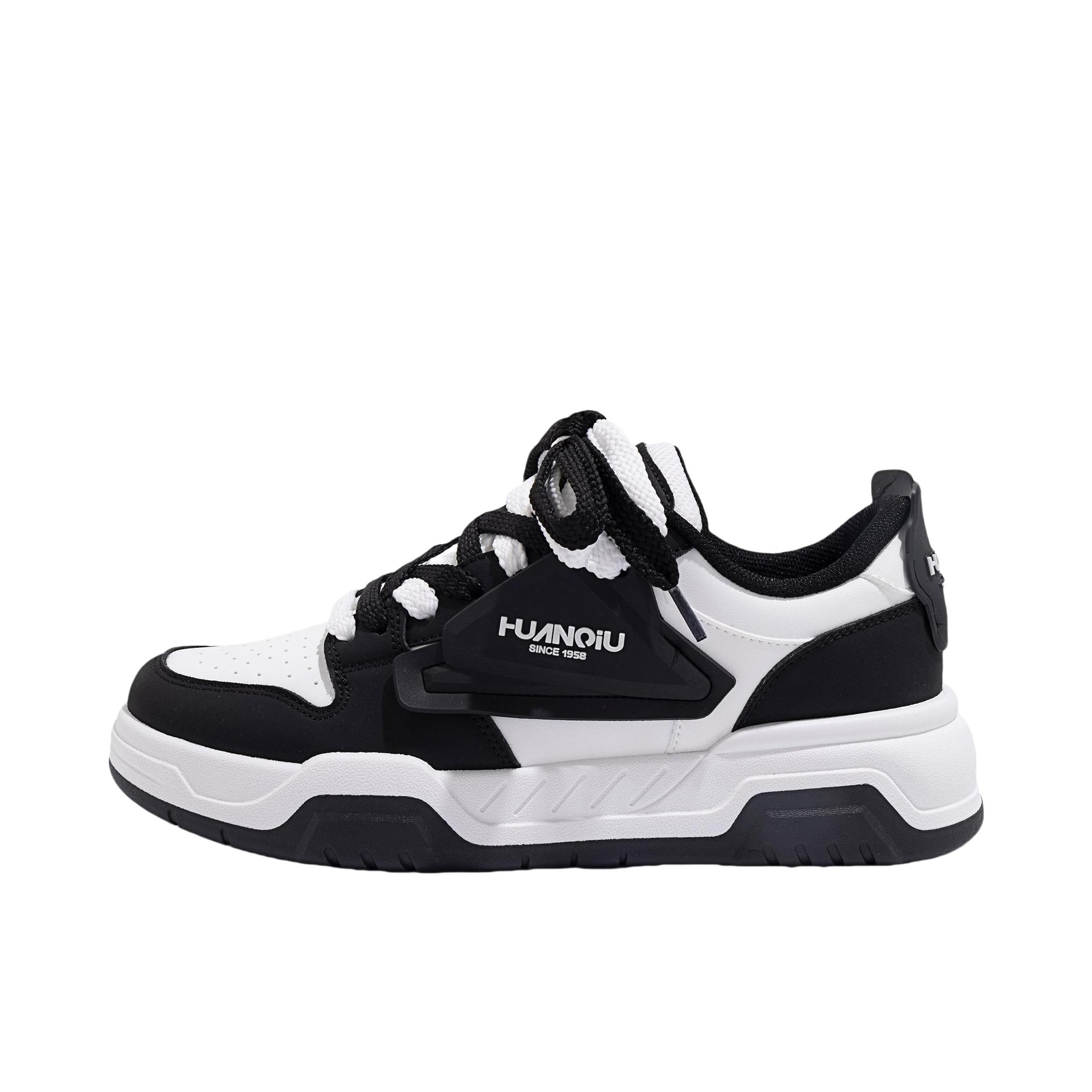 推荐商品：环球 小众 防滑耐磨 增高软底 网面 高级感 潮流百搭 时尚简约 面包鞋 ZHQ-HY233 马年限定/男款/黑色