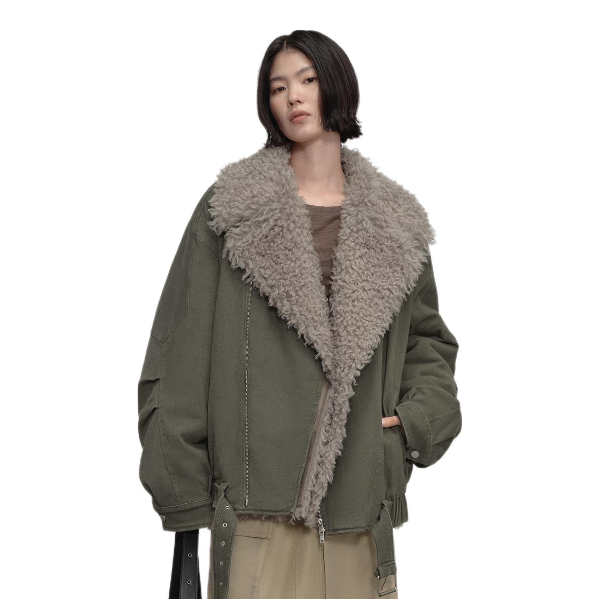 推荐商品：SINBOS 廓形厚款羊毛内胆可脱卸皮草 女装 WPF4P40829 军绿