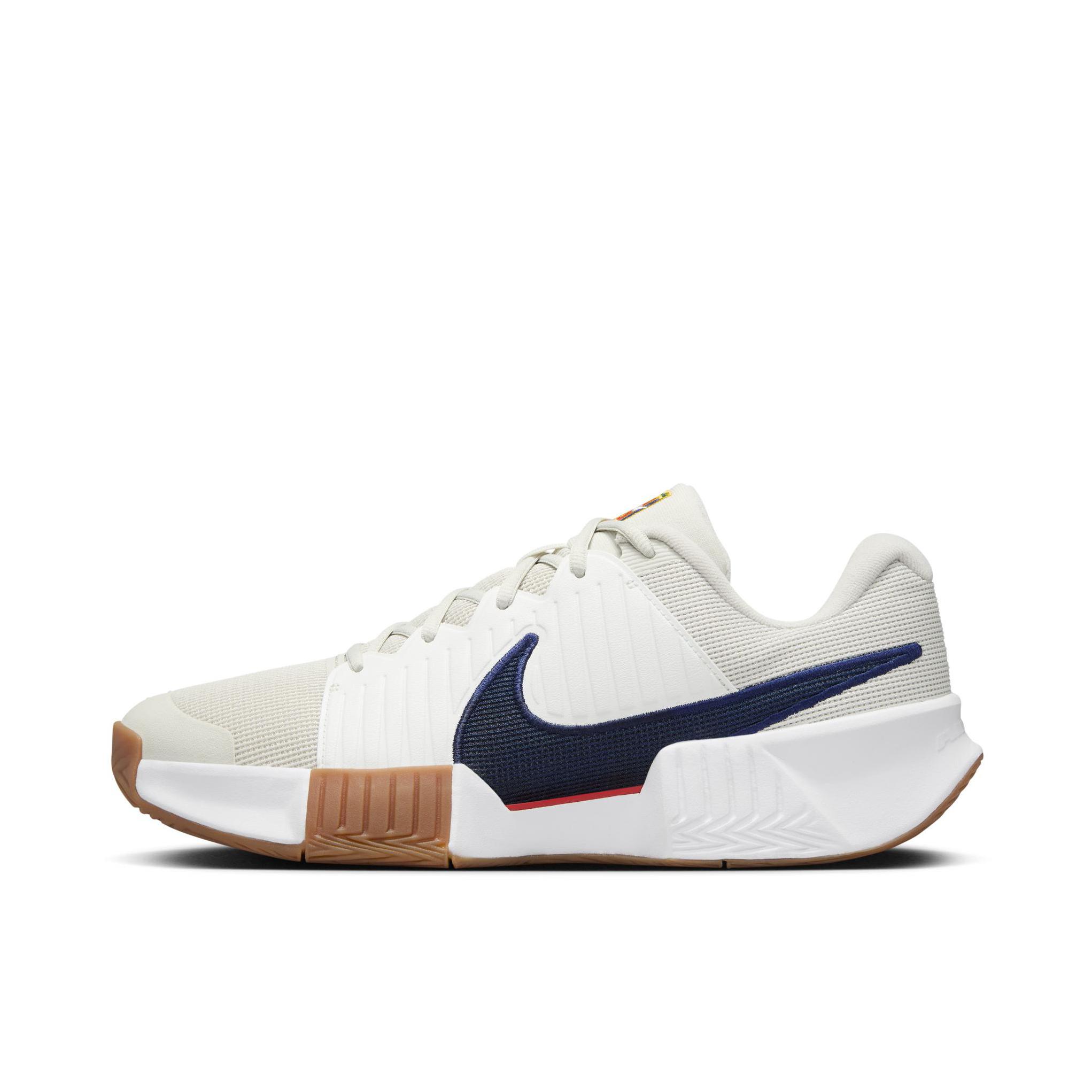 推荐商品：Nike Air Zoom GP Challenge Pro 防滑耐磨 缓震支撑 简约运动 硬地球场 训练鞋 网球鞋  男款/白色/蓝色/红色