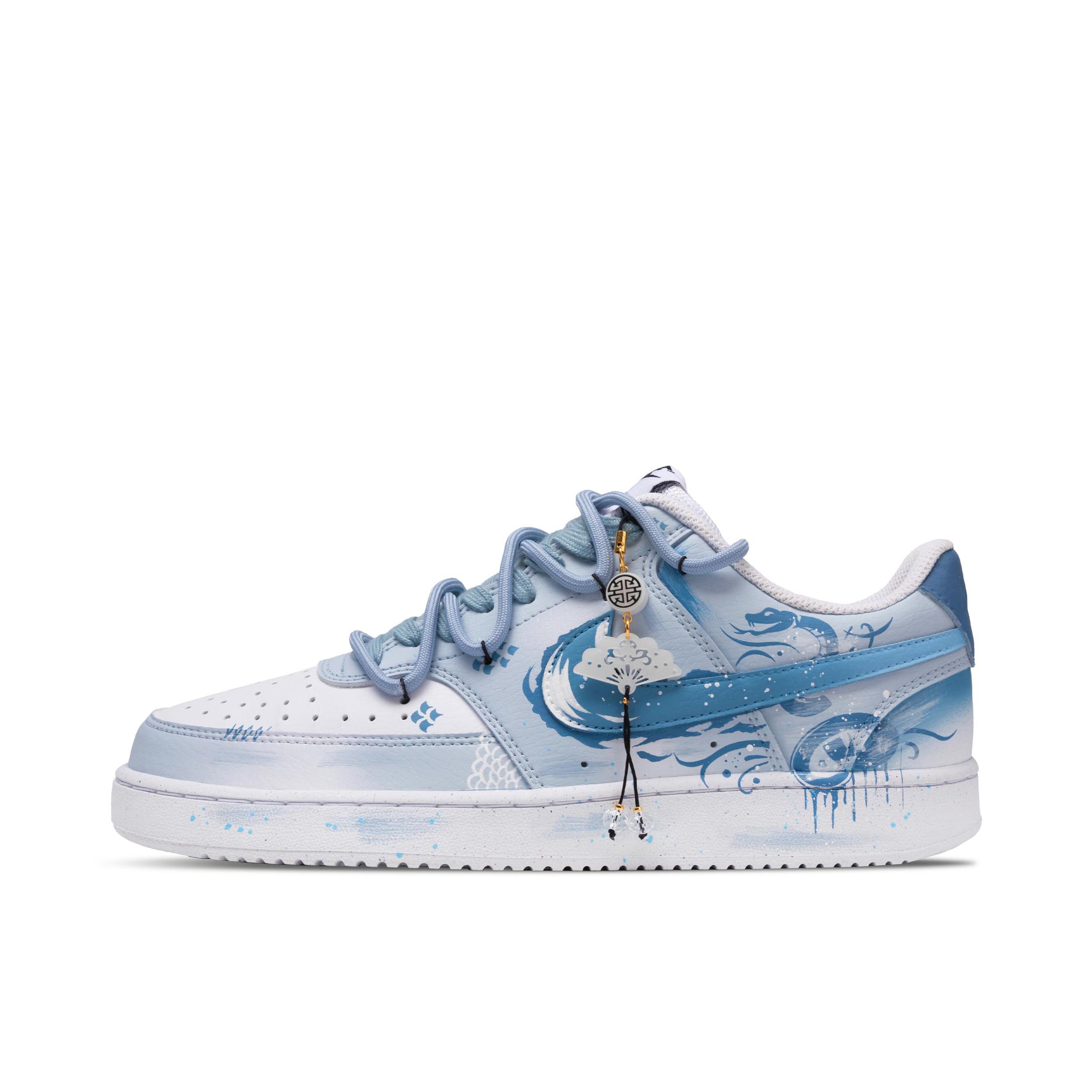 推荐商品：【定制球鞋】 Nike Court Vision 1 板鞋 防水美式简约防滑减震复古 碧蛇之灵