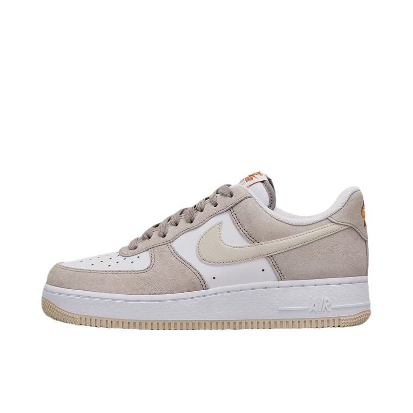 推荐商品：Nike Air Force 1 空军一号 板鞋 轻便舒适百搭耐磨防滑复古 白色/米色/褐色