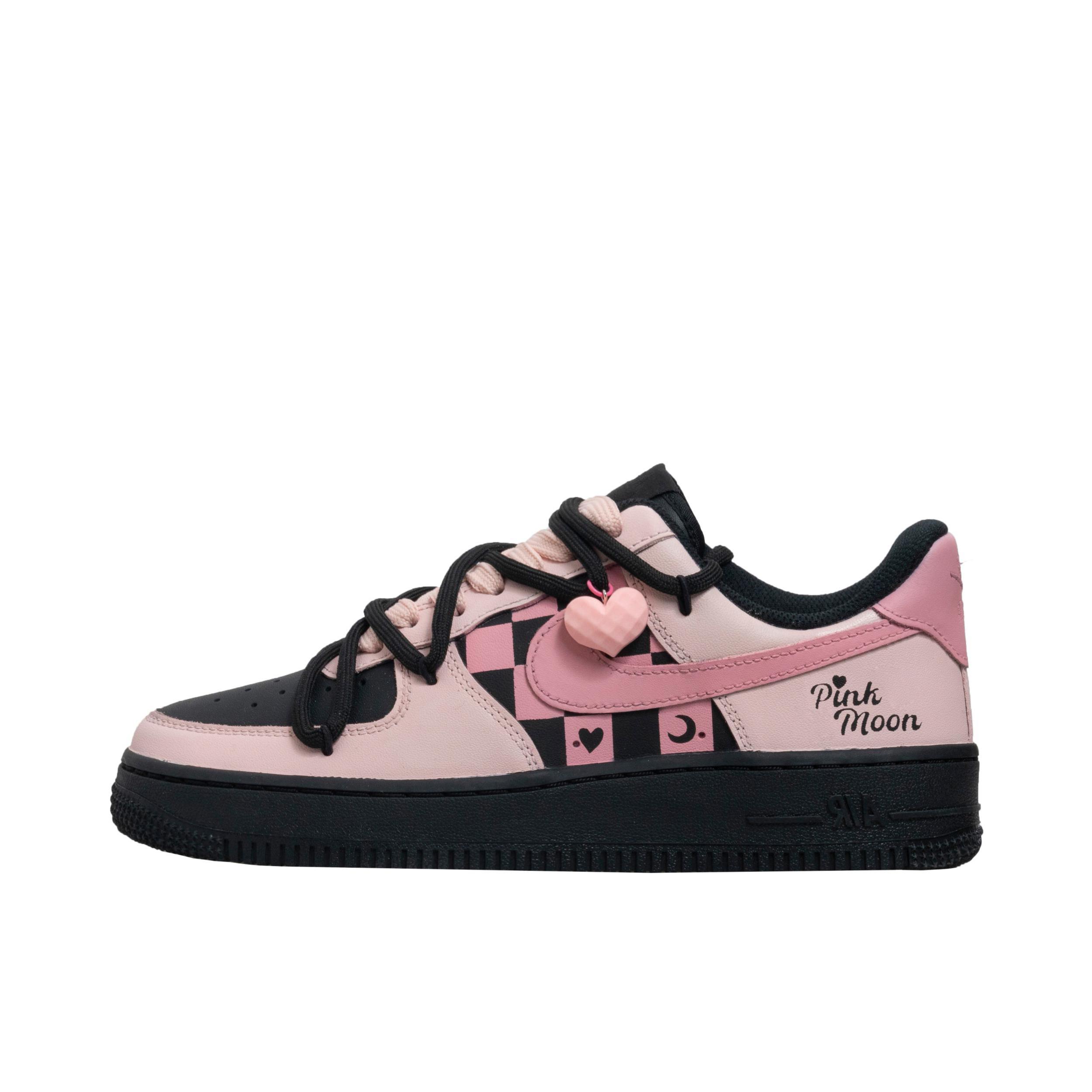 推荐商品：【定制款】 Nike Air Force 1 板鞋 防滑减震耐磨低帮增高 女款/黑糖辣妹
