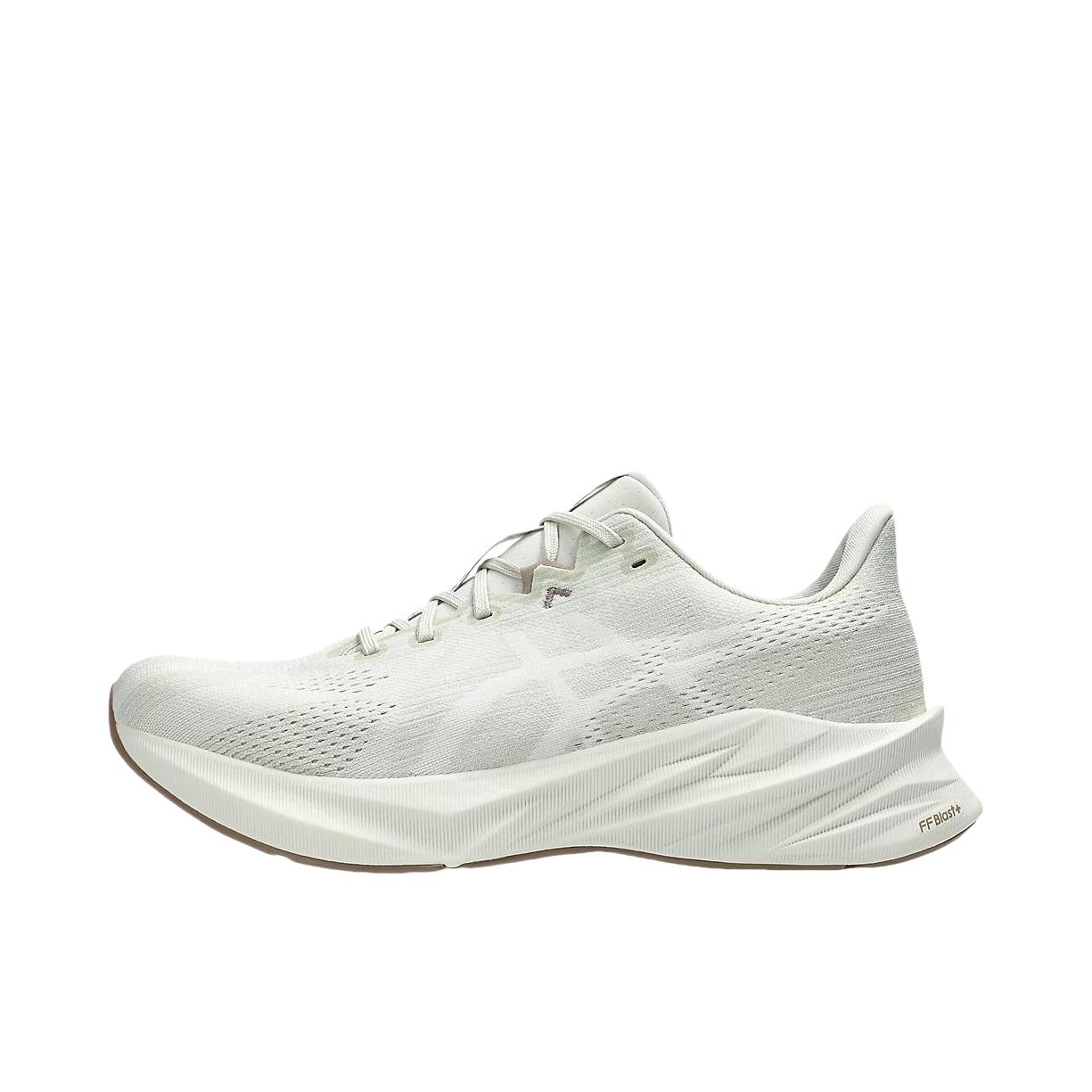 推荐商品：Asics/亚瑟士 DYNABLAST 5 跑鞋 百搭防滑抓地耐磨缓震低帮轻量回弹支撑贴合 灰色/绿色