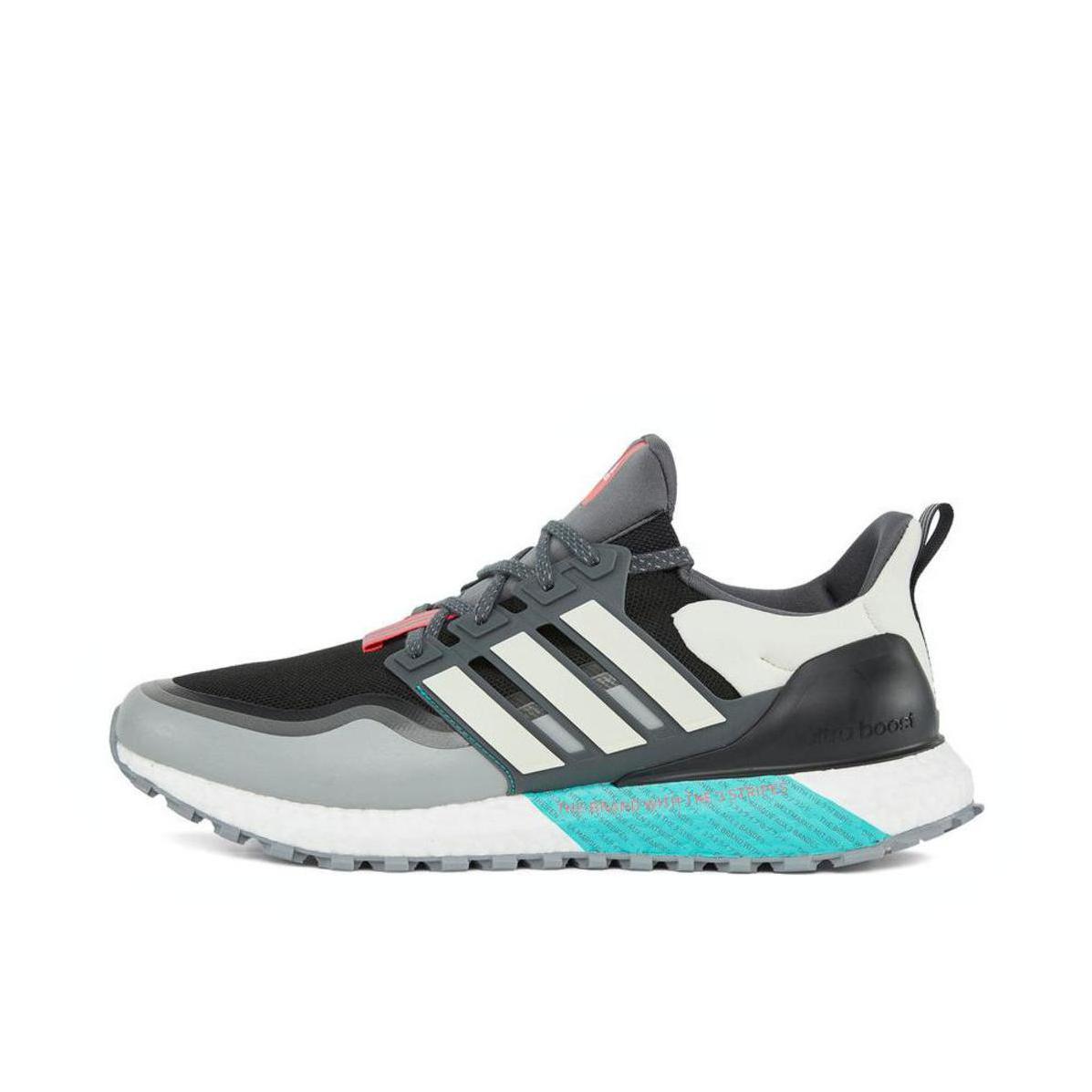 推荐商品：adidas Ultra Boost All Terrain 跑鞋 缓震回弹防滑耐磨舒适透气轻便复古百搭轻运动抗扭转 黑色/白色/绿色