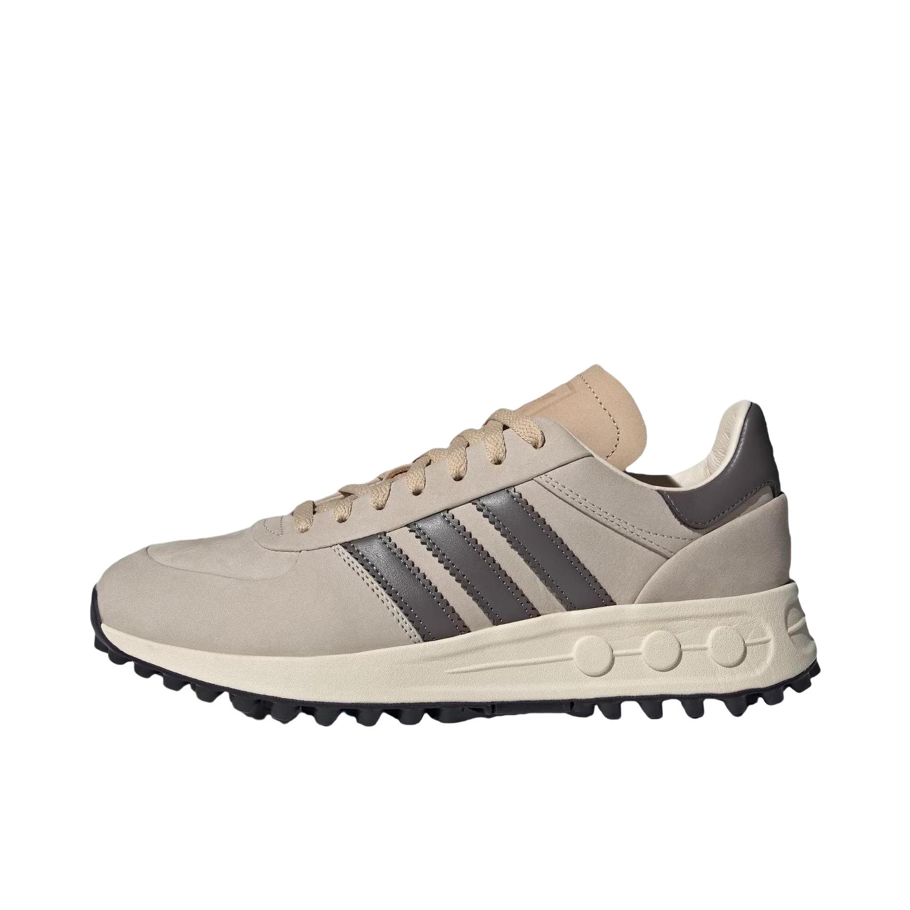 推荐商品：adidas TRX Vintage 跑鞋 织物防滑耐磨舒适透气轻便绒面皮复古休闲时尚 灰褐/炭灰/魔力浅褐