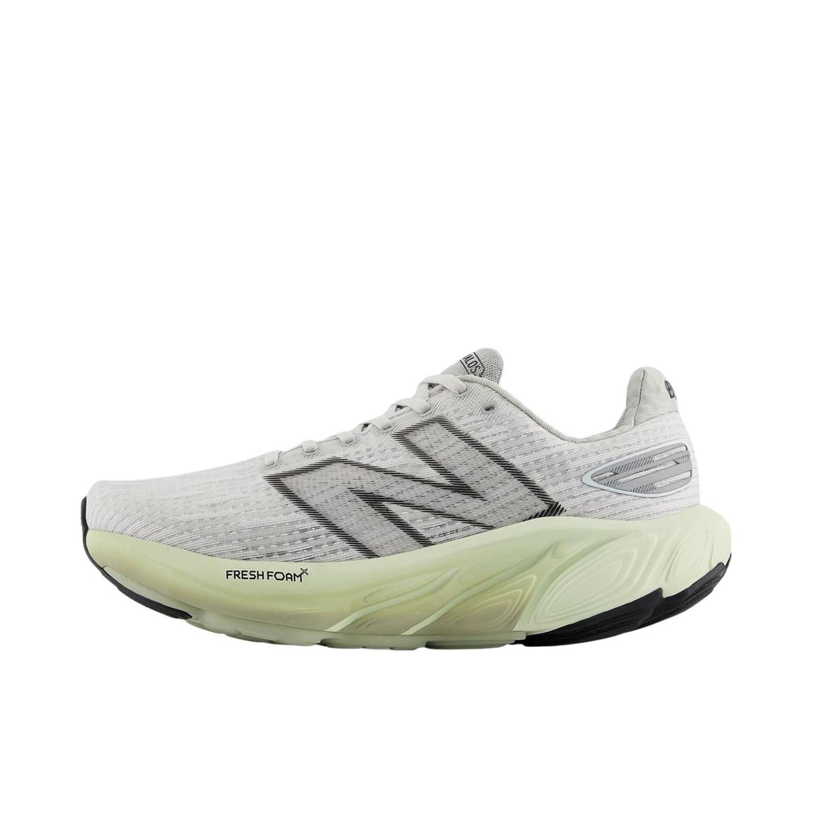 推荐商品：New Balance Fresh Foam X Balos 跑鞋 缓震透气防滑耐磨速训轻量 D宽/灰色