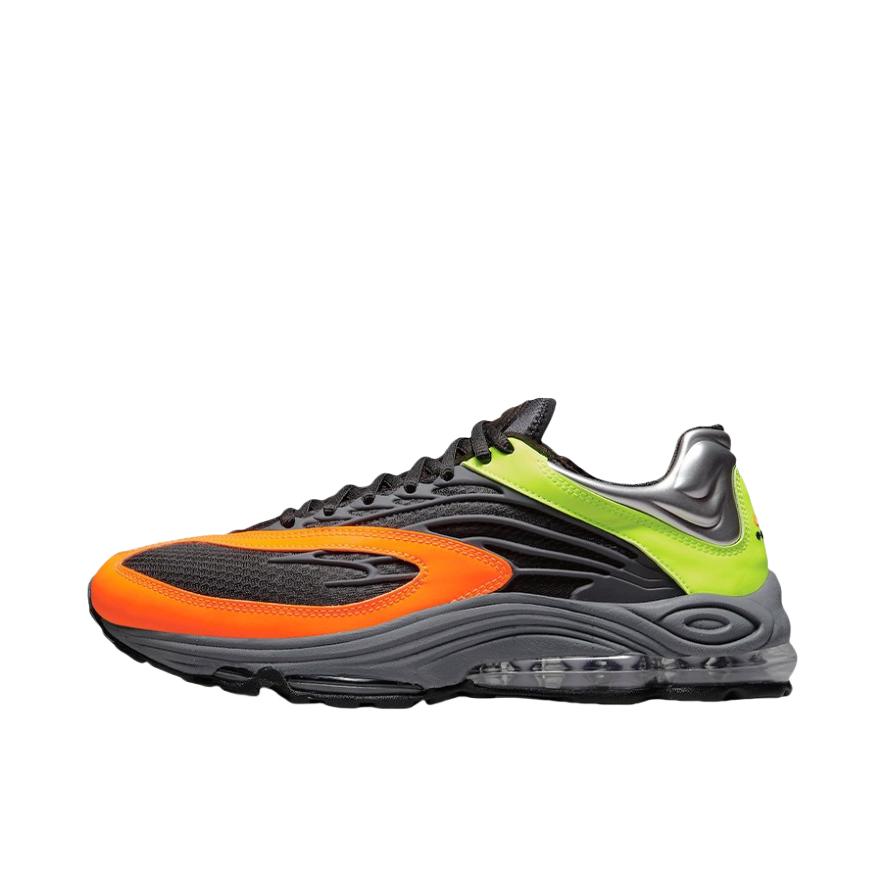 推荐商品：Nike Air Tuned Max 气垫缓震 轻便透气 防滑耐磨 舒适百搭 跑鞋 黑橙绿