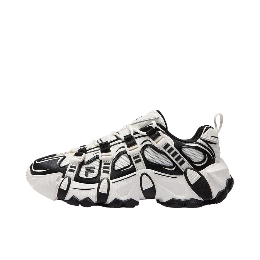 推荐商品：FILA/斐乐 EXOCET 机能 抗冲击 织物 防滑耐磨 舒适 包裹性支撑 合成革 百搭复古 运动休闲鞋 T12W431610F Joshua Vides联名/女款/雪白/黑色