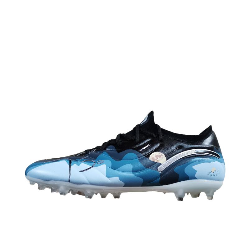 推荐商品：KELME/卡尔美 大师2.0 CHALLENGE MG 短钉 足球鞋 训练鞋 防滑耐磨舒适缓震胶质百搭 黑色/白色/苍山雪