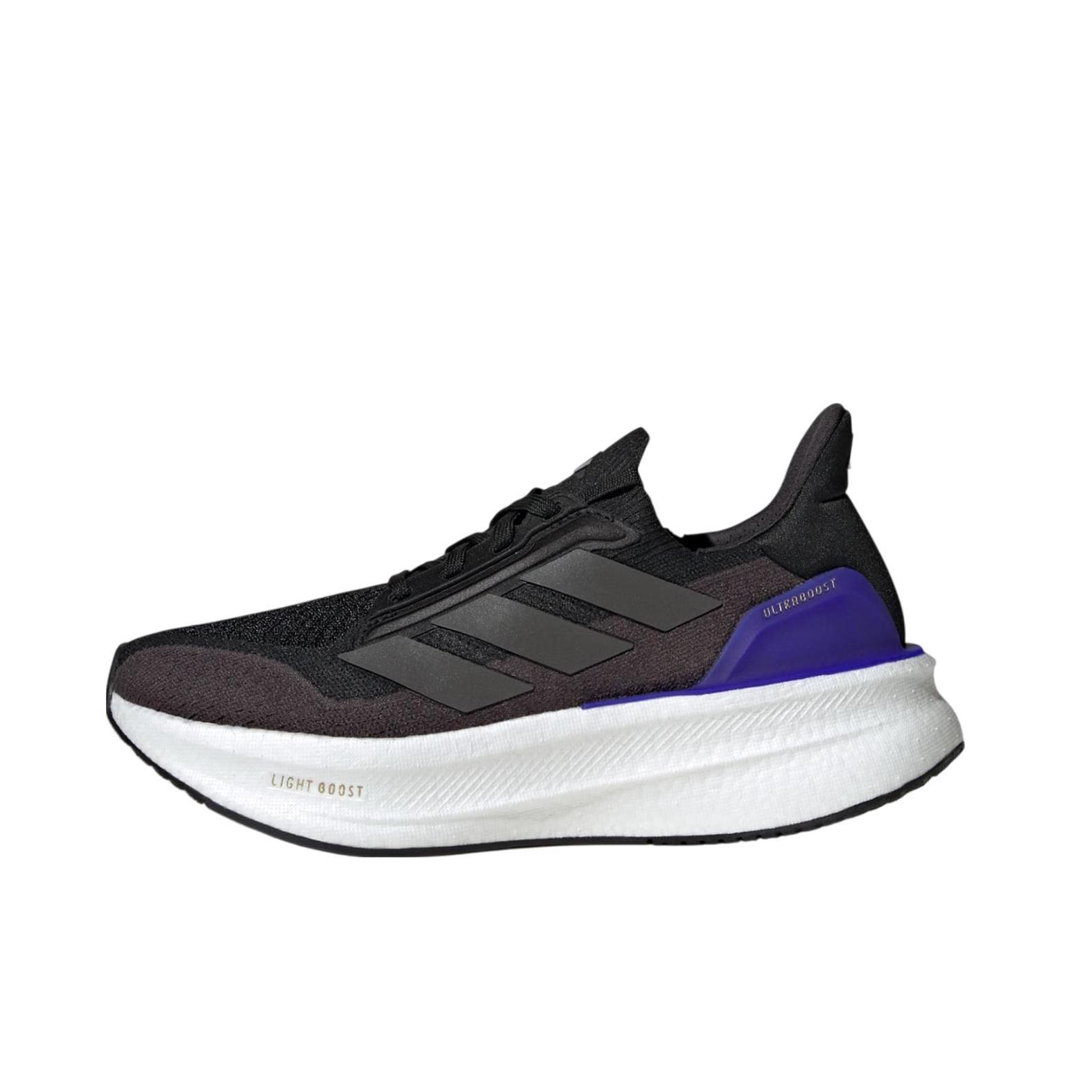 推荐商品：adidas Ultraboost 5X 跑鞋 超轻缓震回弹防滑耐磨支撑贴合长跑圆头 女款/黑色/蓝色
