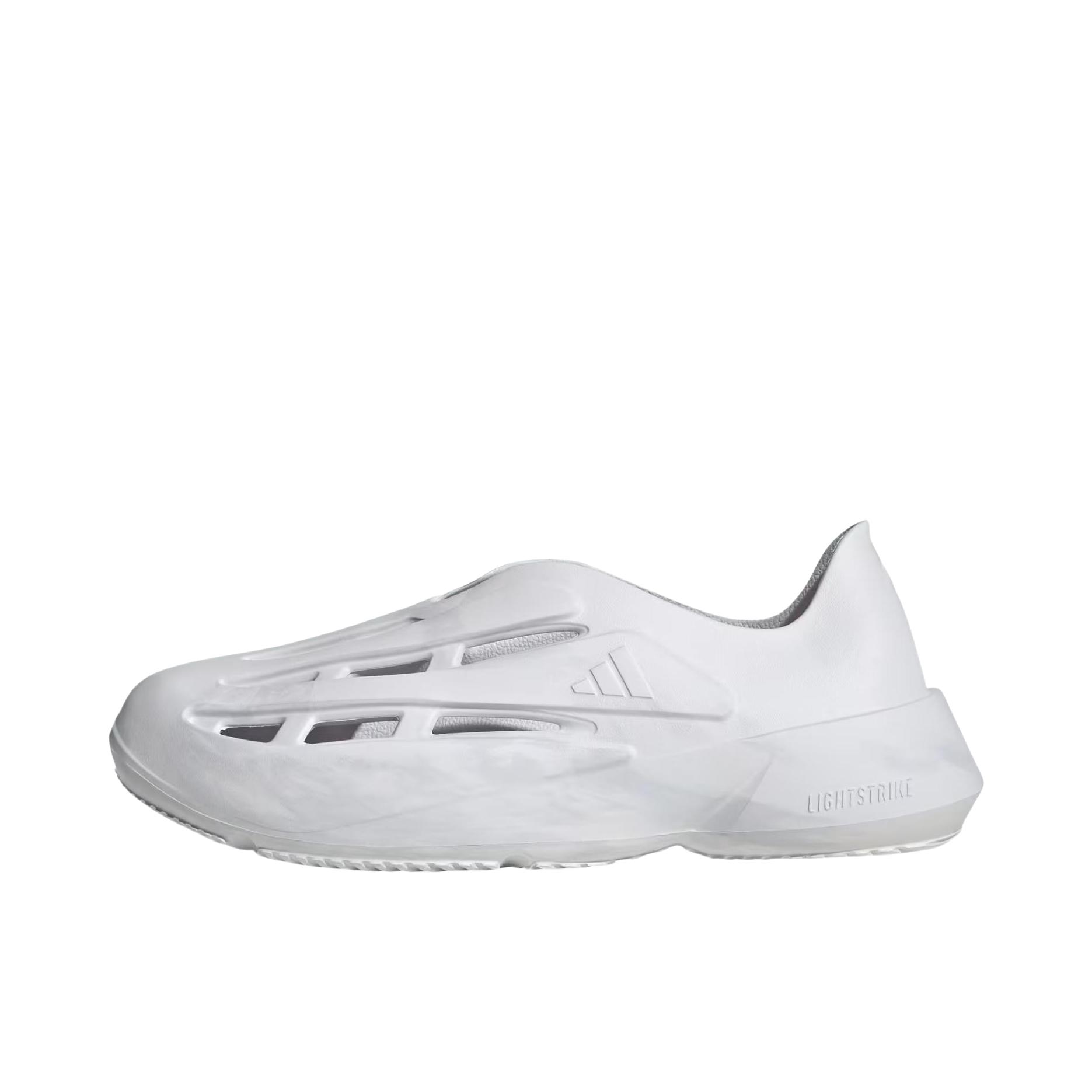 推荐商品：adidas Lightblaze Moc 运动休闲鞋 洞洞鞋 防滑耐磨缓震回弹低帮时尚一脚蹬 白色