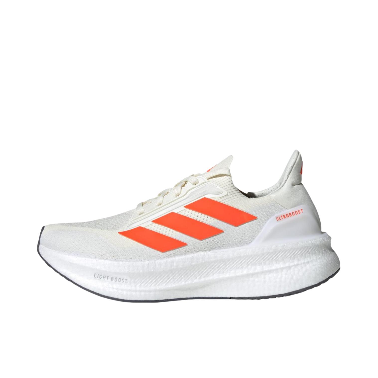 推荐商品：adidas Ultraboost 5.0 跑鞋 轻便减震回弹支撑贴合随心畅跑短跑 白色