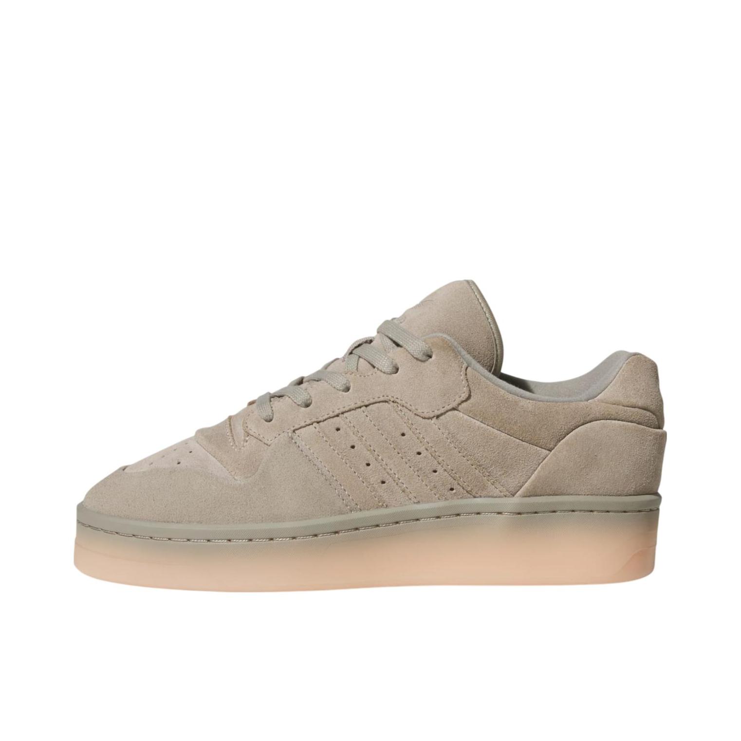 推荐商品：adidas Rivalry Lux 板鞋 舒适透气低帮圆头平跟复古百搭防滑 灰色/褐色   