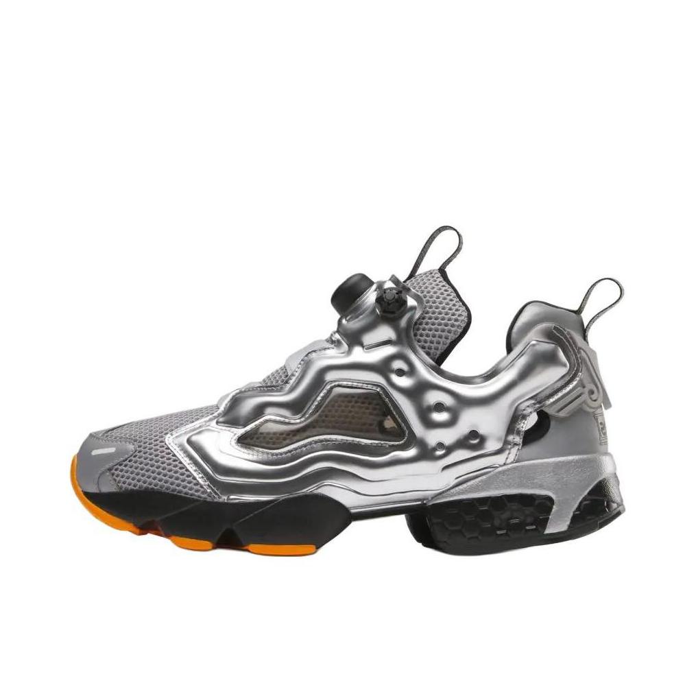 推荐商品：Reebok/锐步 Instapump Fury 95 跑鞋 防滑耐磨减震透气舒适百搭潮流休闲一脚蹬合成革织物机能风轻便 Aries联名/银色