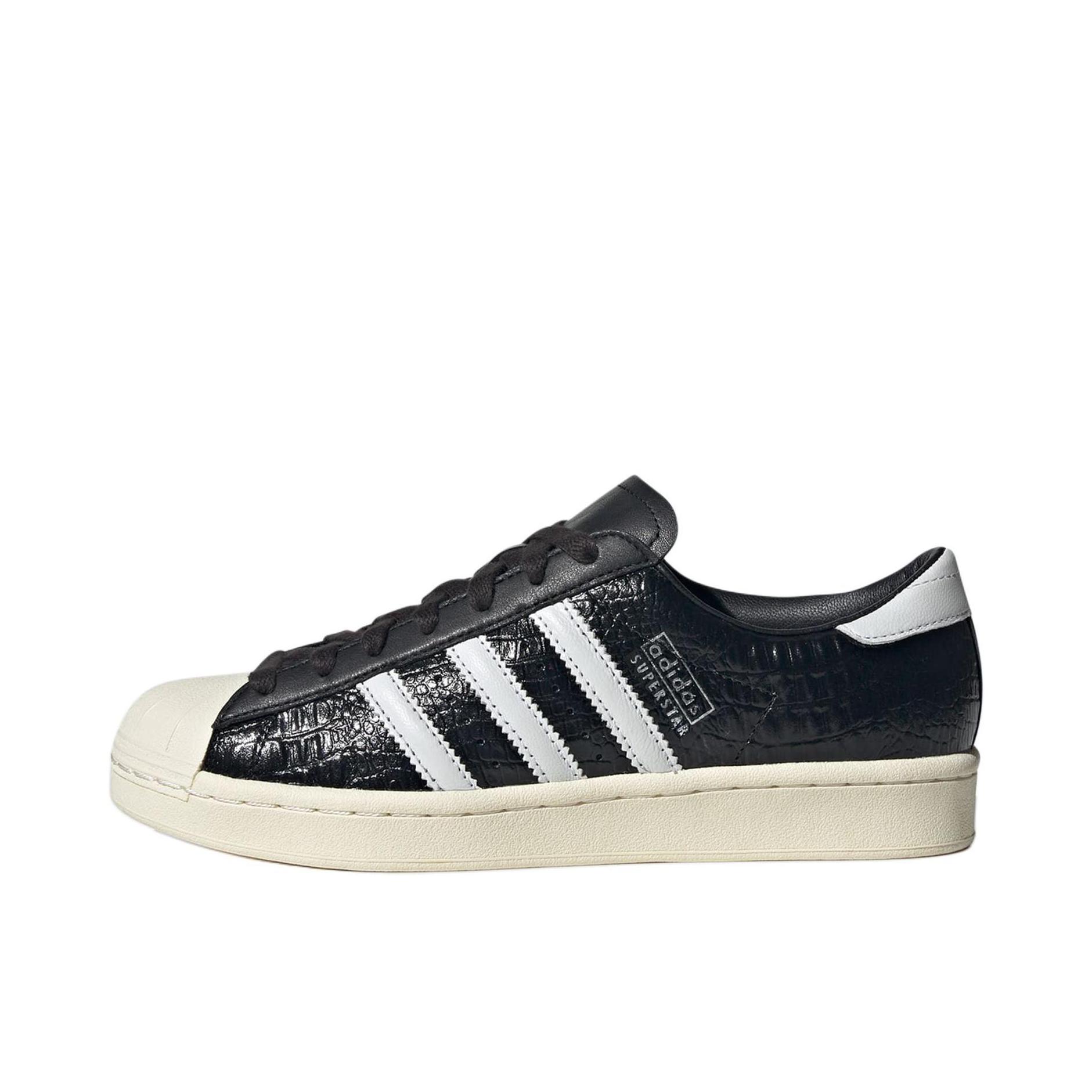 推荐商品：【宋雨琦同款】 adidas Originals Superstar 板鞋 轻便贝壳头薄底舒适百搭耐磨复古 女款/亮黑色