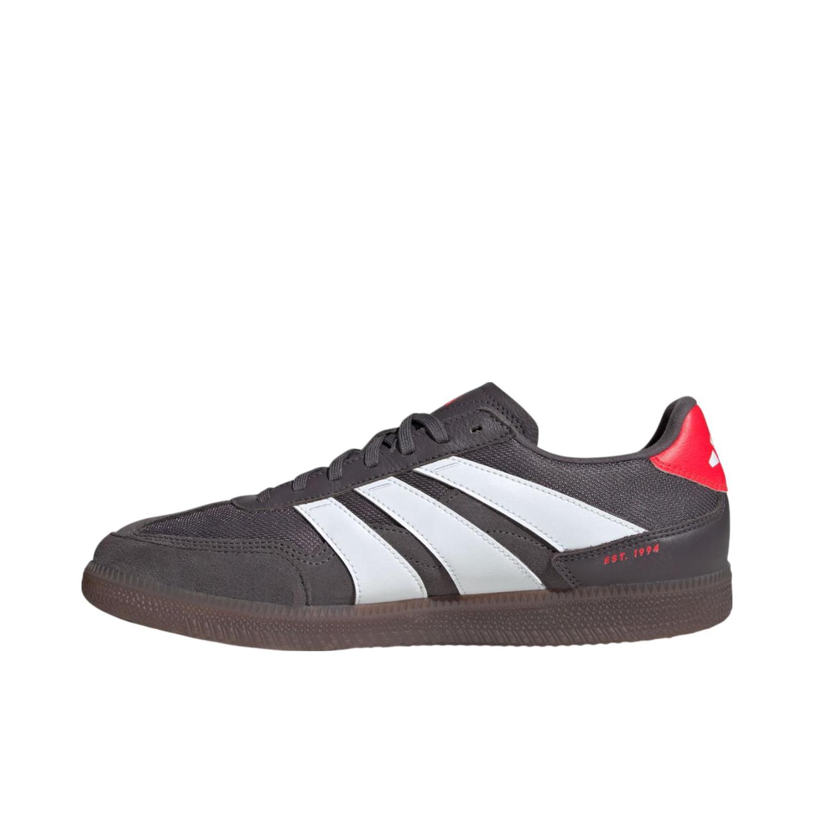 推荐商品：adidas Predator 24 League Freestyle IN 中端 平底 平地及场下 防滑耐磨 足球鞋 棕色