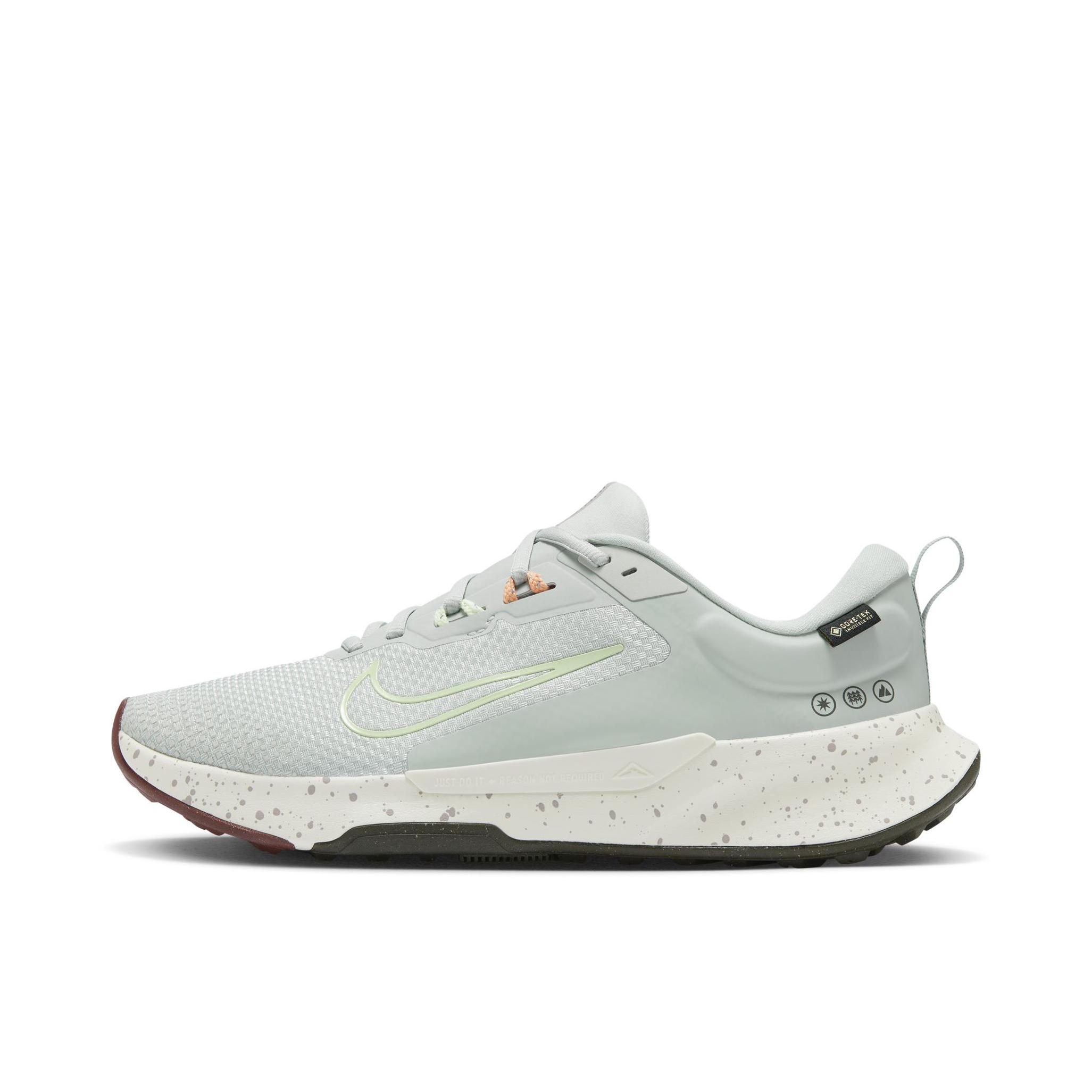 推荐商品：Nike Juniper Trail 2 跑鞋 越野缓震织物运动圆头轻便训练 浅银/大学灰/暗队红