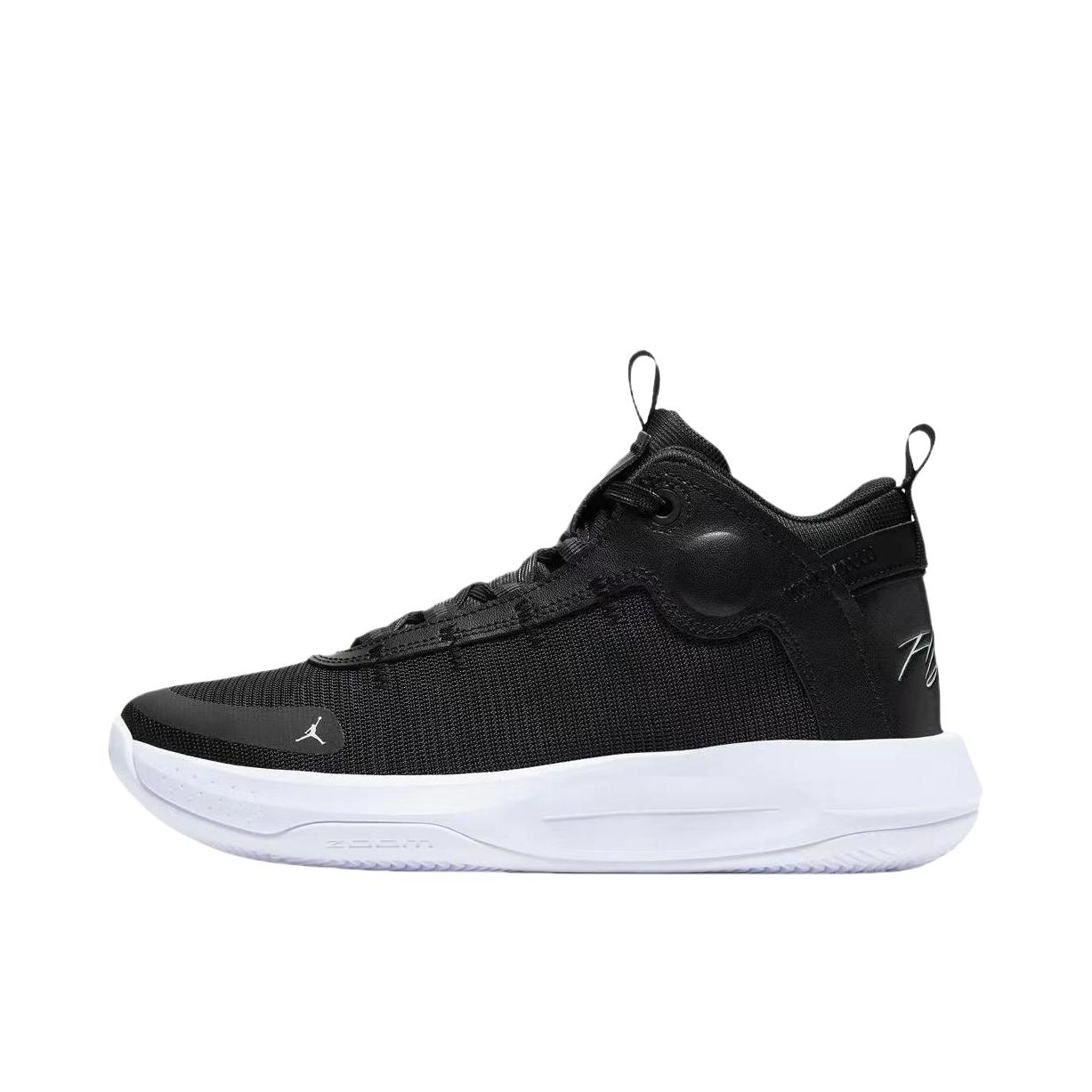 推荐商品：Jordan Jumpman 2020 实战训练 缓震回弹 防滑耐磨 复古简约 网布 篮球鞋 GS/黑色/白色  