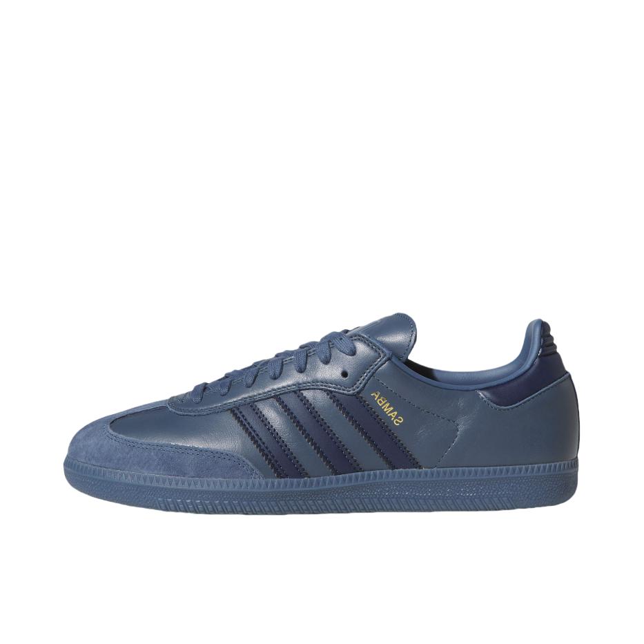 推荐商品：adidas Originals Samba ADV T头鞋 德训鞋 运动休闲鞋 潮流复古轻便防滑耐磨减震绒面柔和革贴合 柔和墨水蓝/金色
