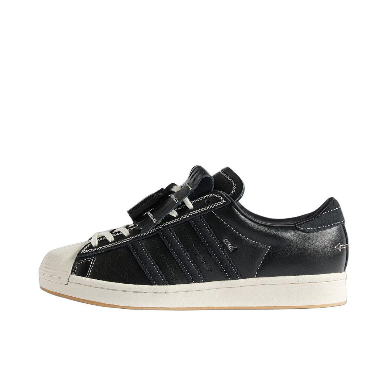 推荐商品：【宋雨琦同款】 adidas Originals Superstar 板鞋 轻便贝壳头薄底舒适百搭耐磨复古 END联名/黑色