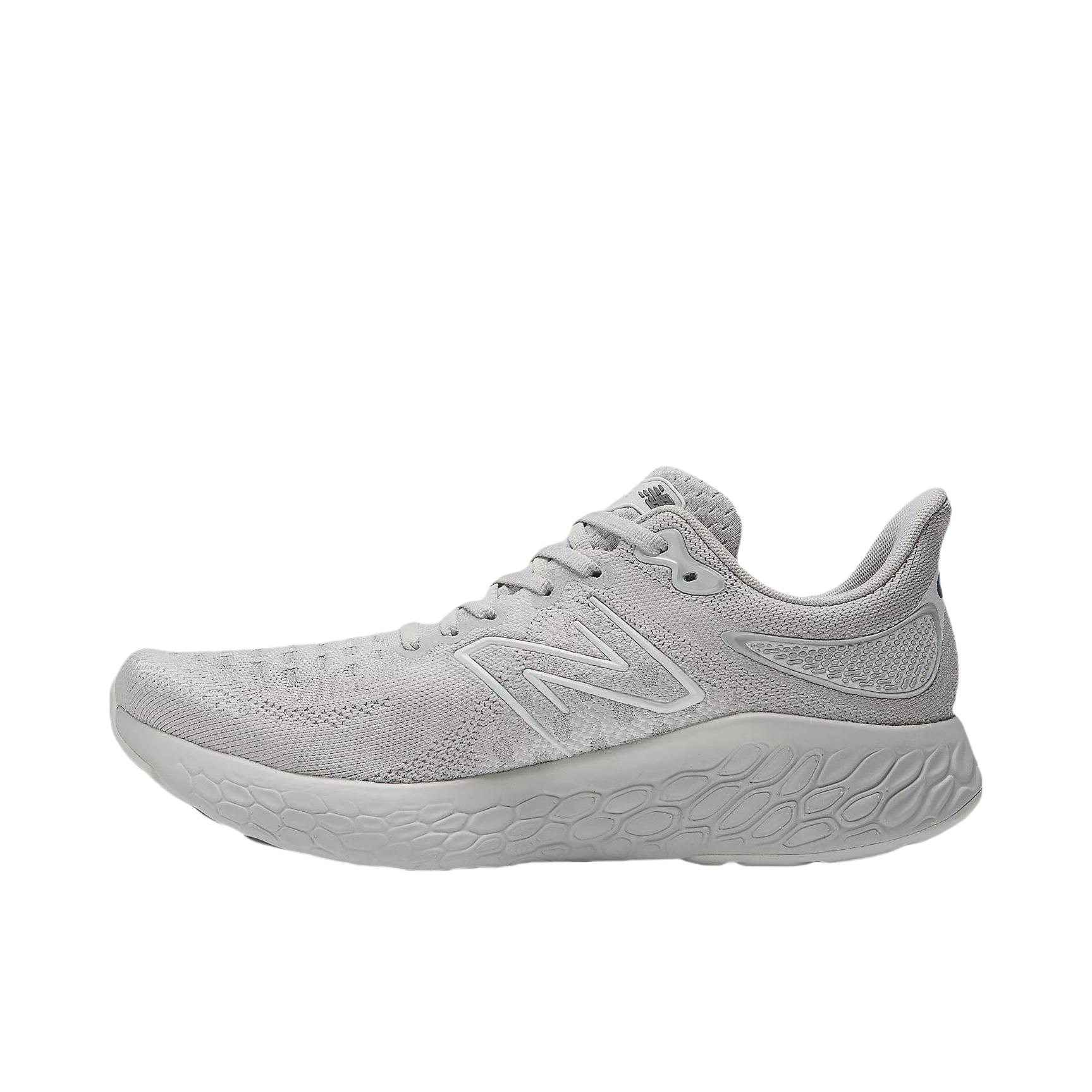 推荐商品：New Balance Fresh Foam x 1080 V12 跑鞋 缓震支撑织物回弹复古长跑 浅灰
