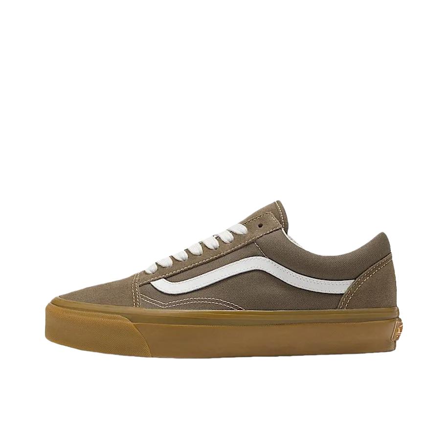 推荐商品：Vans/范斯 Premium Old Skool 板鞋 复古百搭时尚潮流防滑耐磨舒适低帮贴合 棕色