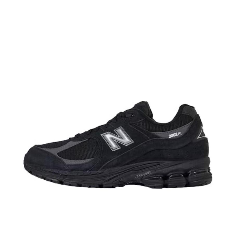 推荐商品：New Balance 2002R 跑鞋 缓震防滑耐磨透气复古拼接防水气垫慢跑支撑 D宽/黑色/银色