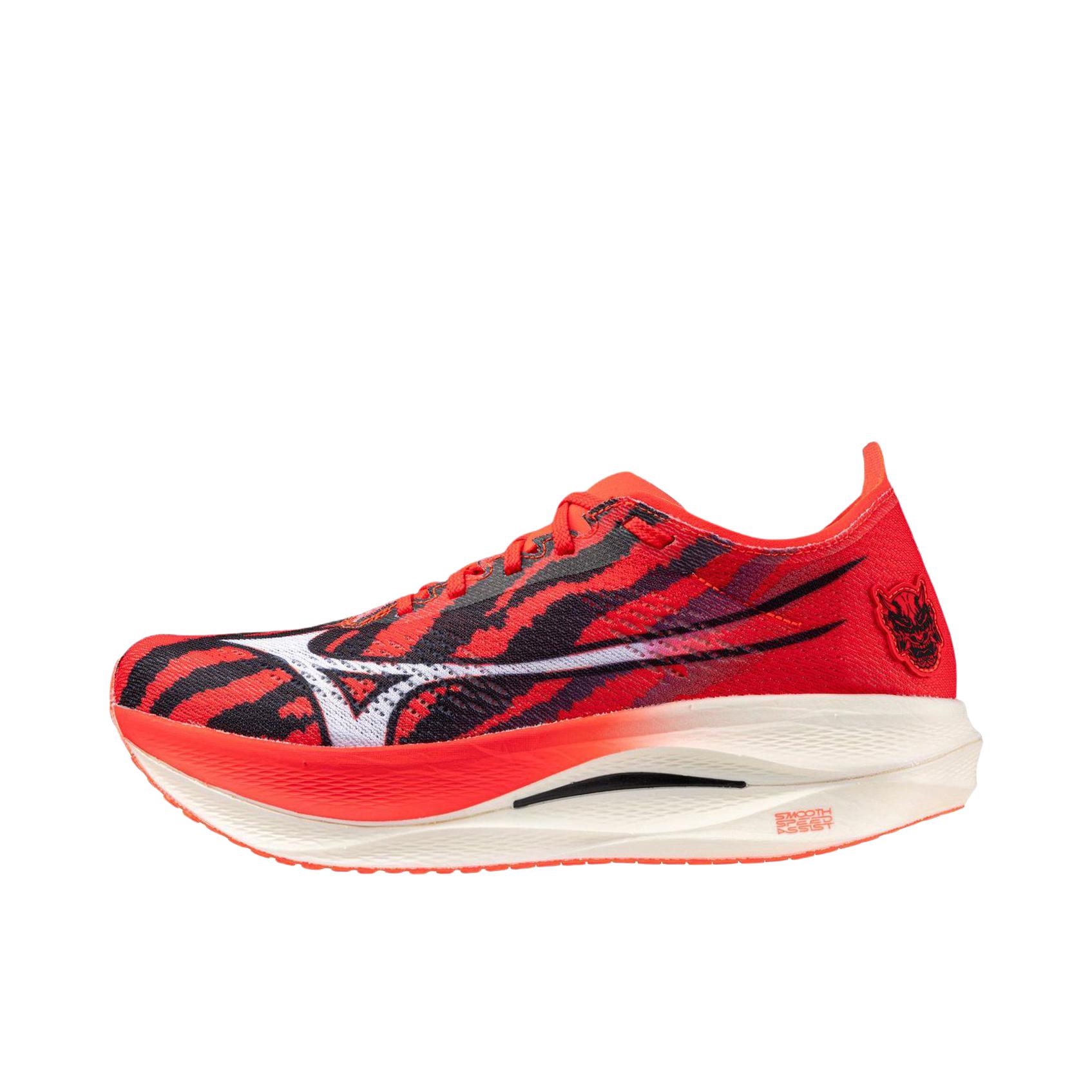 推荐商品：Mizuno/美津浓  Wave Rebellion Pro  竞速碳板 缓震轻便 支撑 马拉松 织物  跑鞋 蓝色/红色