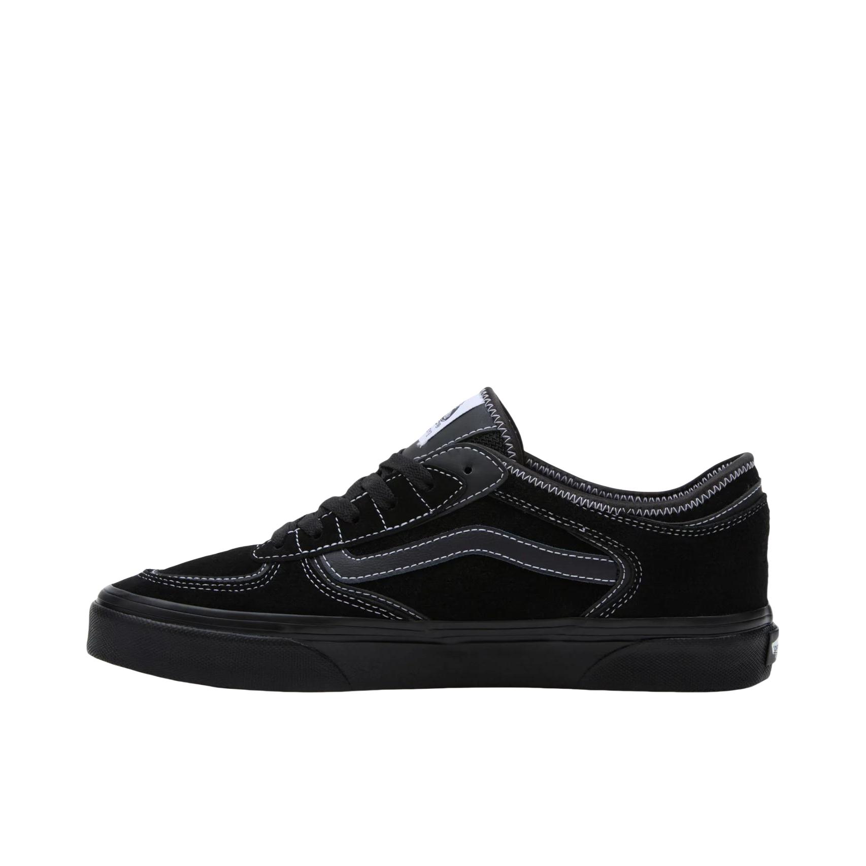 推荐商品：Vans/范斯 Rowley Classic 防滑耐磨 舒适轻便 减震 简约百搭 潮流复古 运动休闲鞋 全黑色