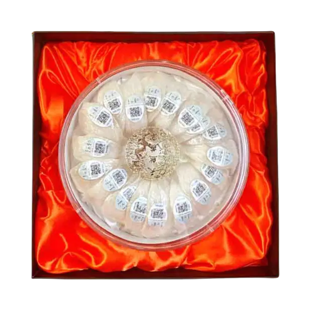 推荐商品：中马聚燕 燕窝 礼盒装 滋补养生美容养颜 送礼好物