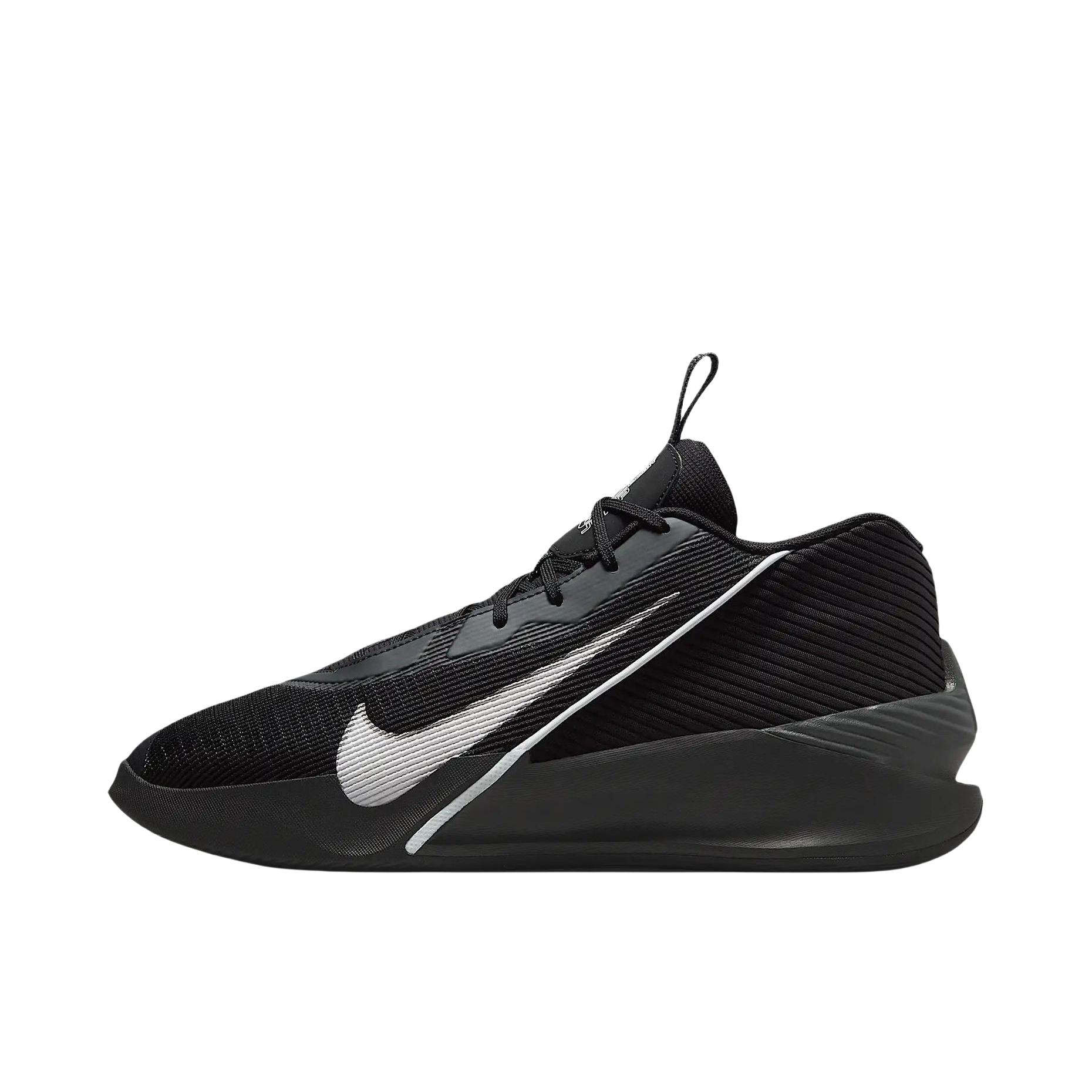 推荐商品：Nike G.T. Jump Academy 防滑耐磨 舒适缓震 抗扭 时尚百搭 篮球鞋 黑色