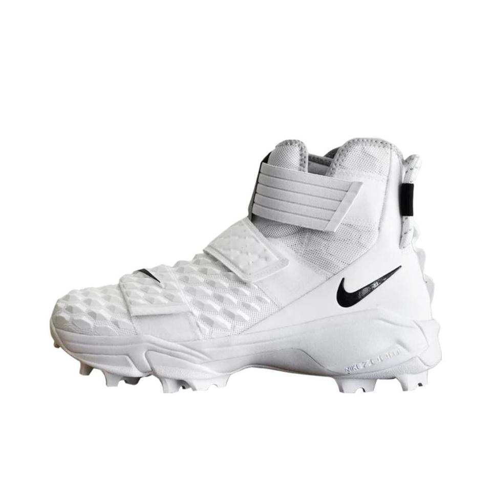 推荐商品：Nike Force Savage Elite 2 MG 超顶级 短钉 防滑耐磨 舒适减震 时尚百搭 足球鞋 白色/黑色