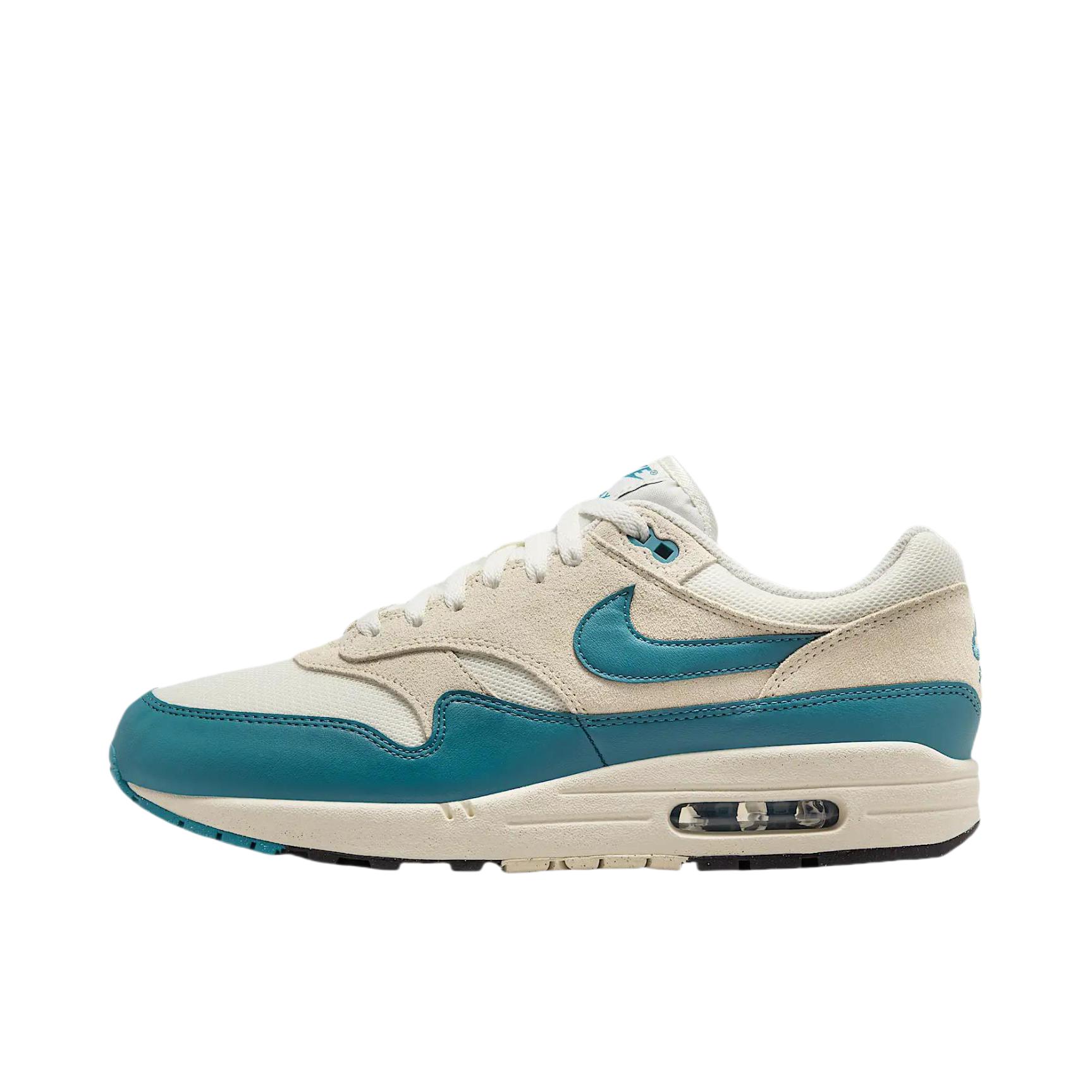 推荐商品：Nike Air Max 1 跑鞋 气垫缓震透气轻便复古运动舒适百搭潮流耐磨低帮训练防滑冬季支撑马拉松防水抓地圆头耐穿 浅蓝色/灰色 