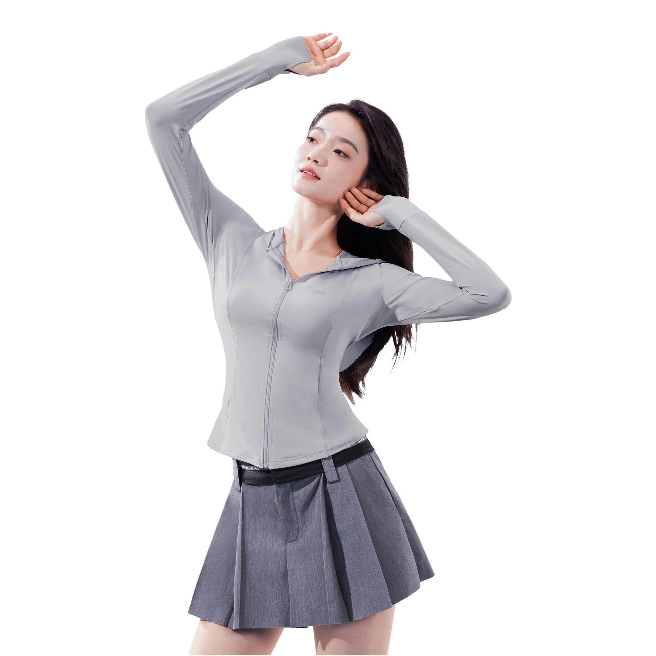 推荐商品：SINSIN 轻塑系列透气防紫外线修身凉感防晒衣 女装 S25BP02008 灰 