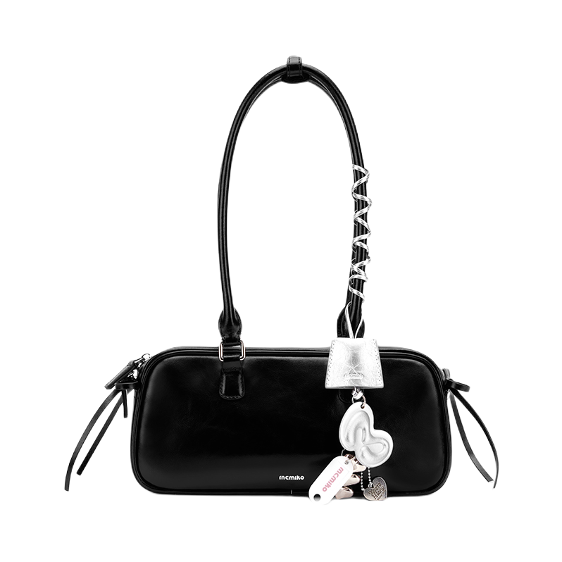 推荐商品：mcmiko/麦米可 原创牛皮通勤蝴蝶单肩腋下包法棍包手提包