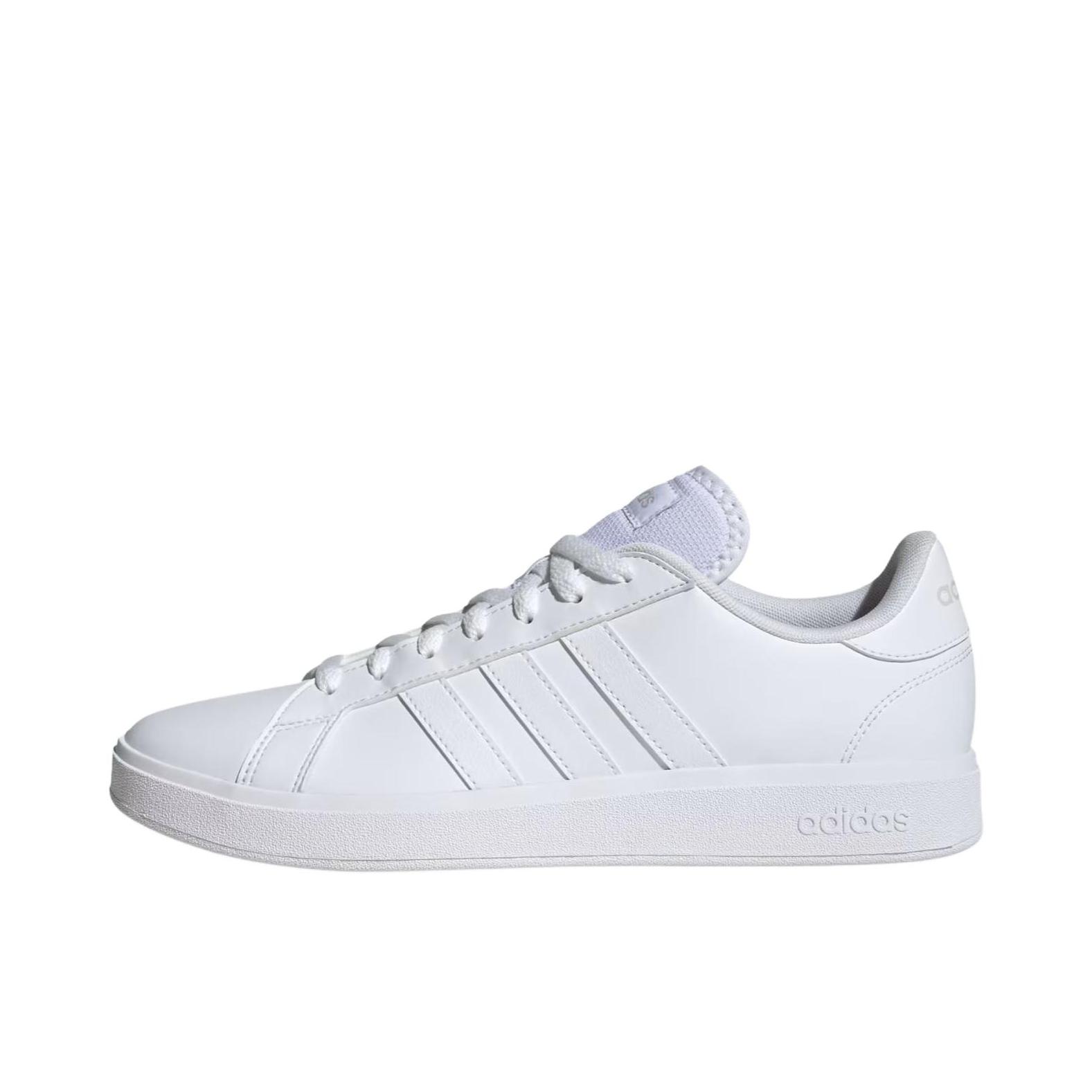 推荐商品：adidas GRAND COURT TD 防滑 低帮 平跟 橡胶 板鞋 纯白色