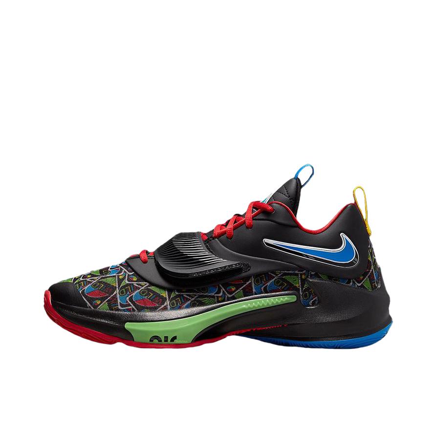 推荐商品：Nike Zoom Freak 3 字母哥3代 双Zoom 防滑耐磨 稳固抓地 包裹性 篮球鞋 国内版/UNO联名/黑色