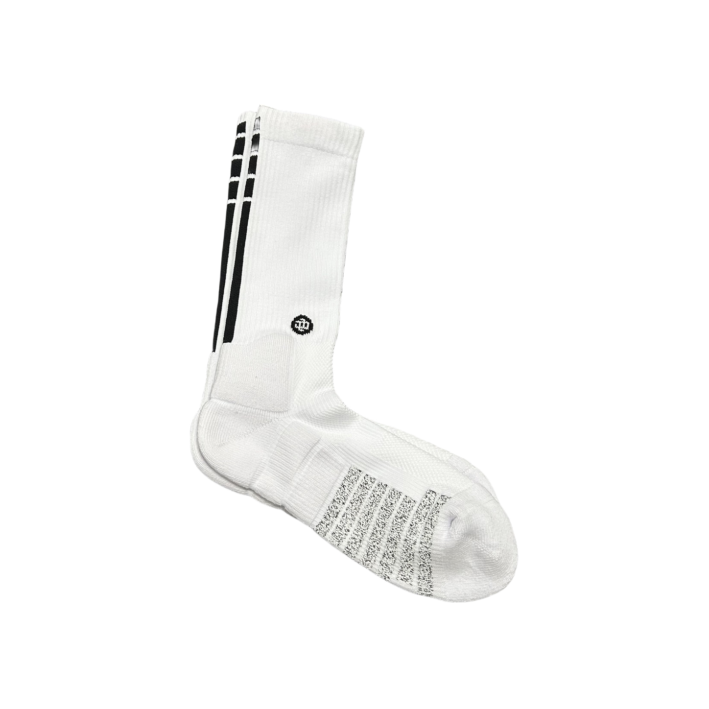 推荐商品：ODDLY 24SS防滑透气篮球运动中筒袜 ODD24007