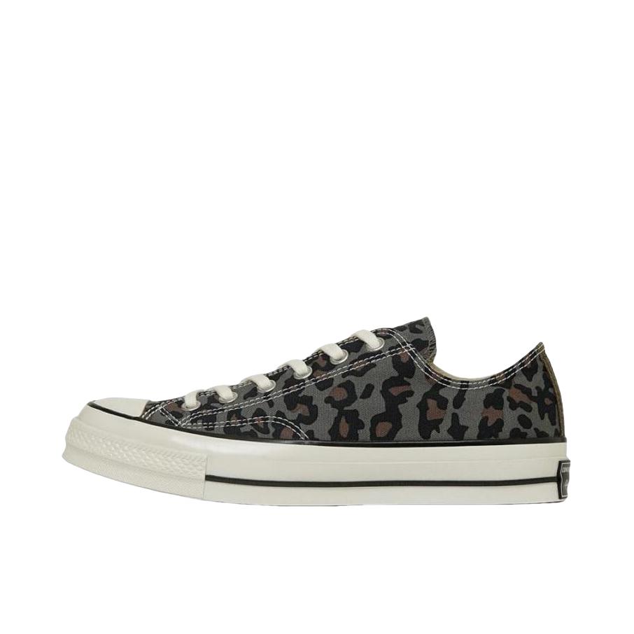 推荐商品：Converse/匡威 Chuck Taylor All Star 帆布鞋 常青款轻便防滑耐磨百搭复古圆头减震贴合高帮 低帮/深灰色