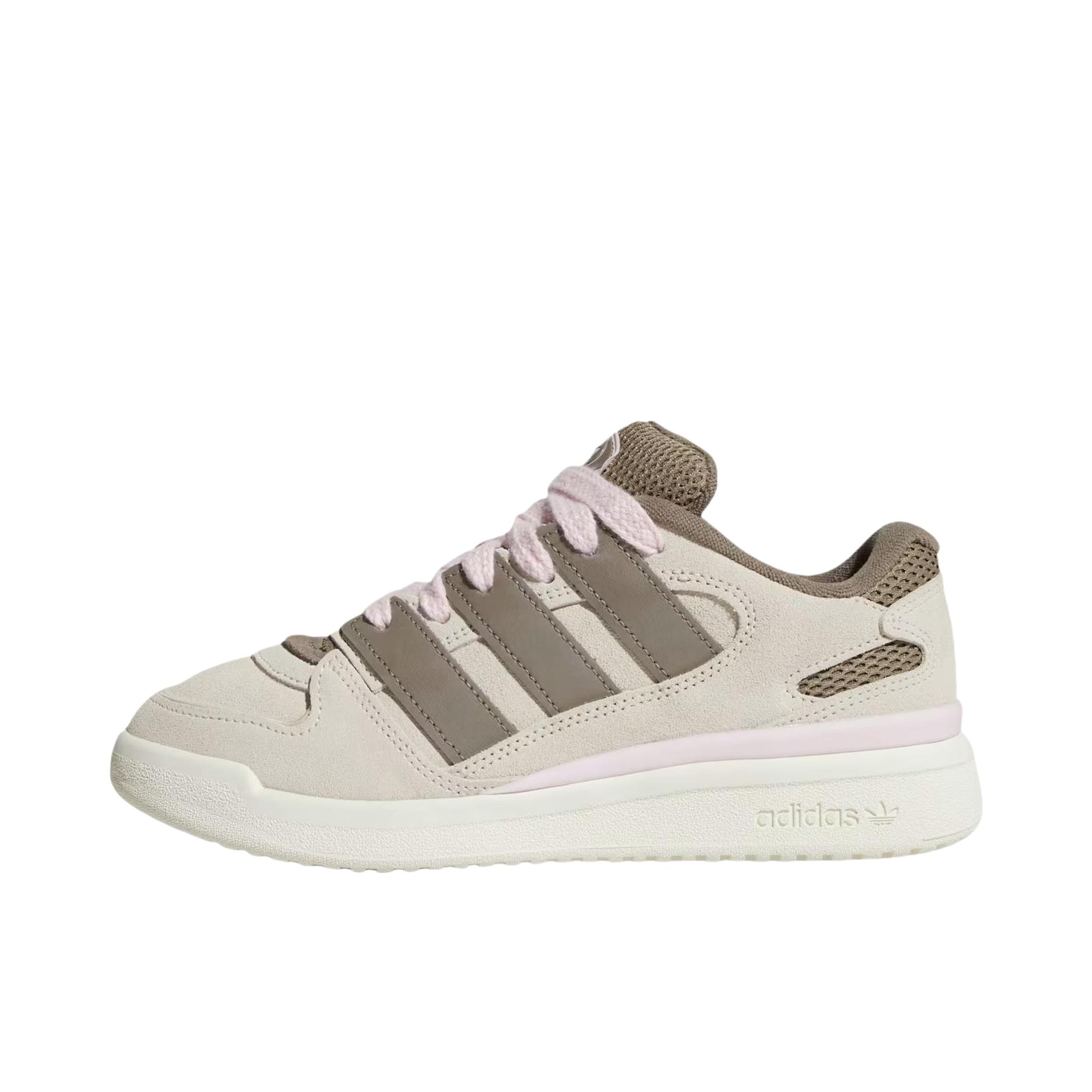 推荐商品：adidas Originals FORUM 2000 板鞋 百搭复古时尚潮流防滑耐磨舒适轻便低帮篮球风支撑 男款/米色/棕色