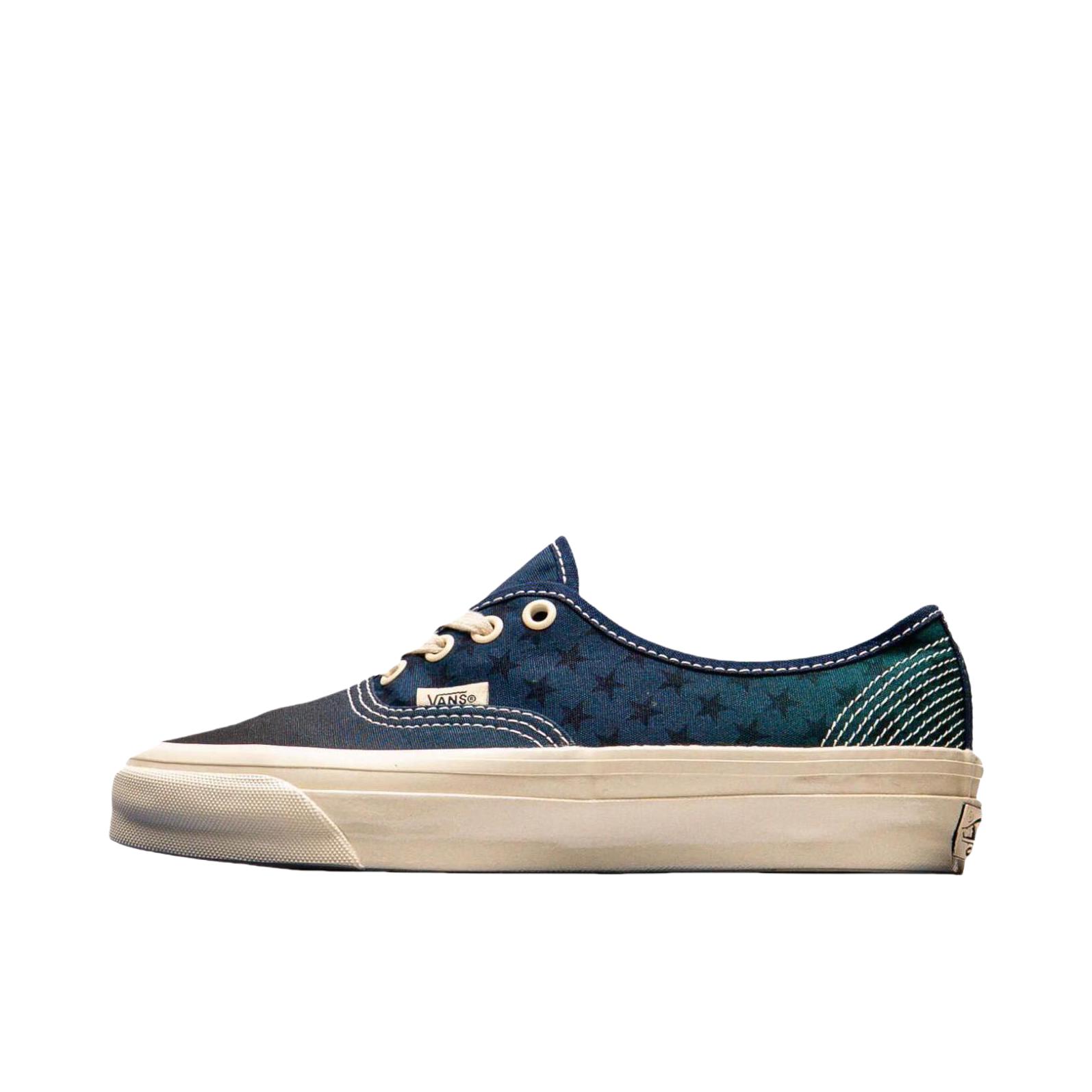推荐商品：Vans/范斯 板鞋 百搭防滑耐磨低帮两穿 蓝色