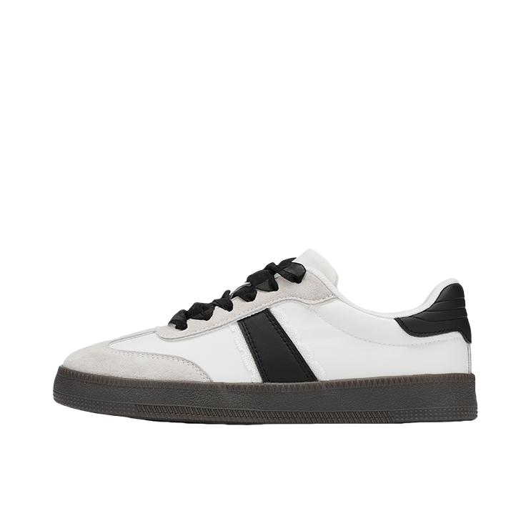 推荐商品：热风 运动休闲鞋 板鞋 徳训鞋时尚舒适简约 H14W25720 女款/米色/黑色